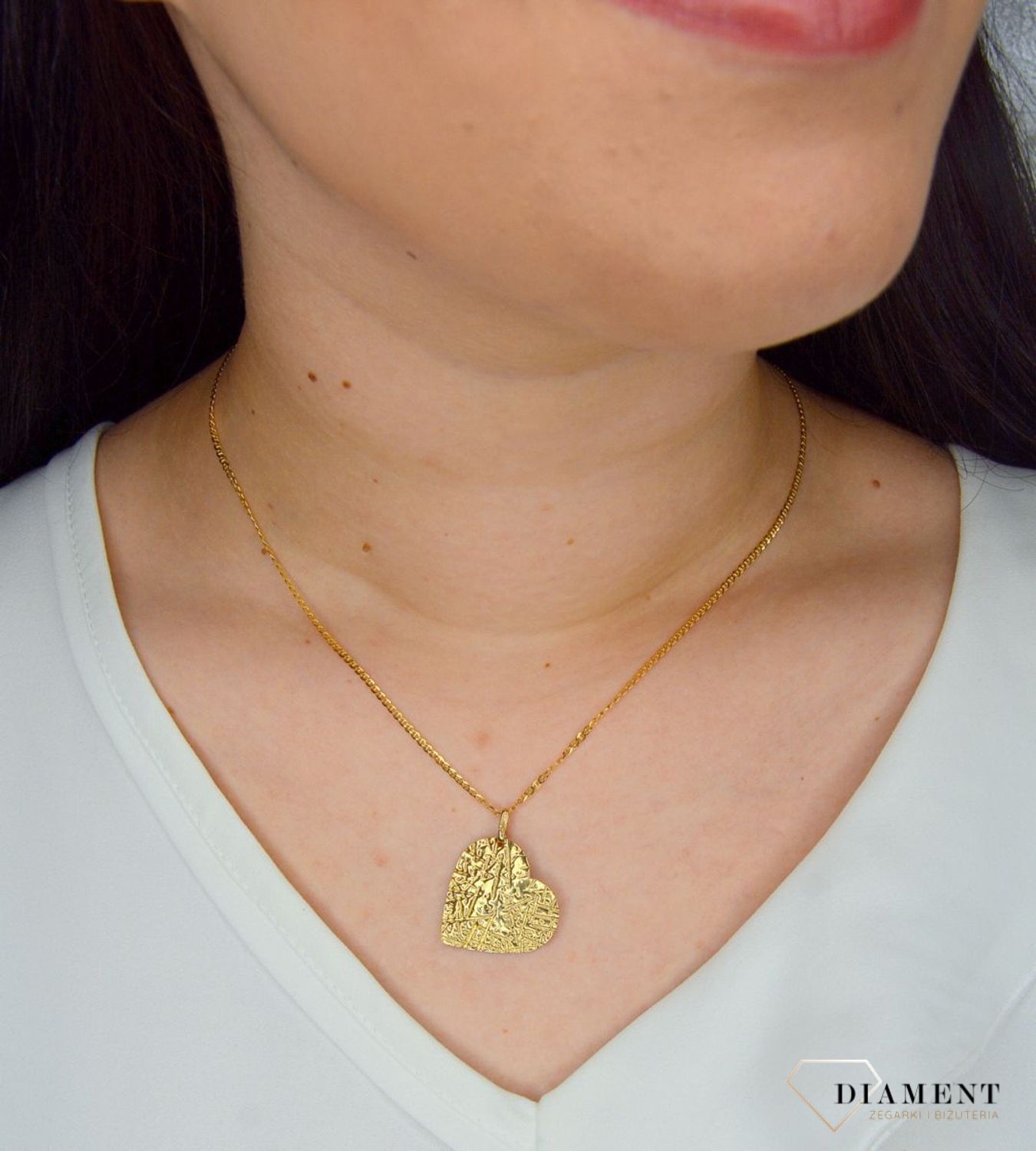 Złota zawieszka 333 serce frezowane DIA-ZAW-3116-333.jpg
