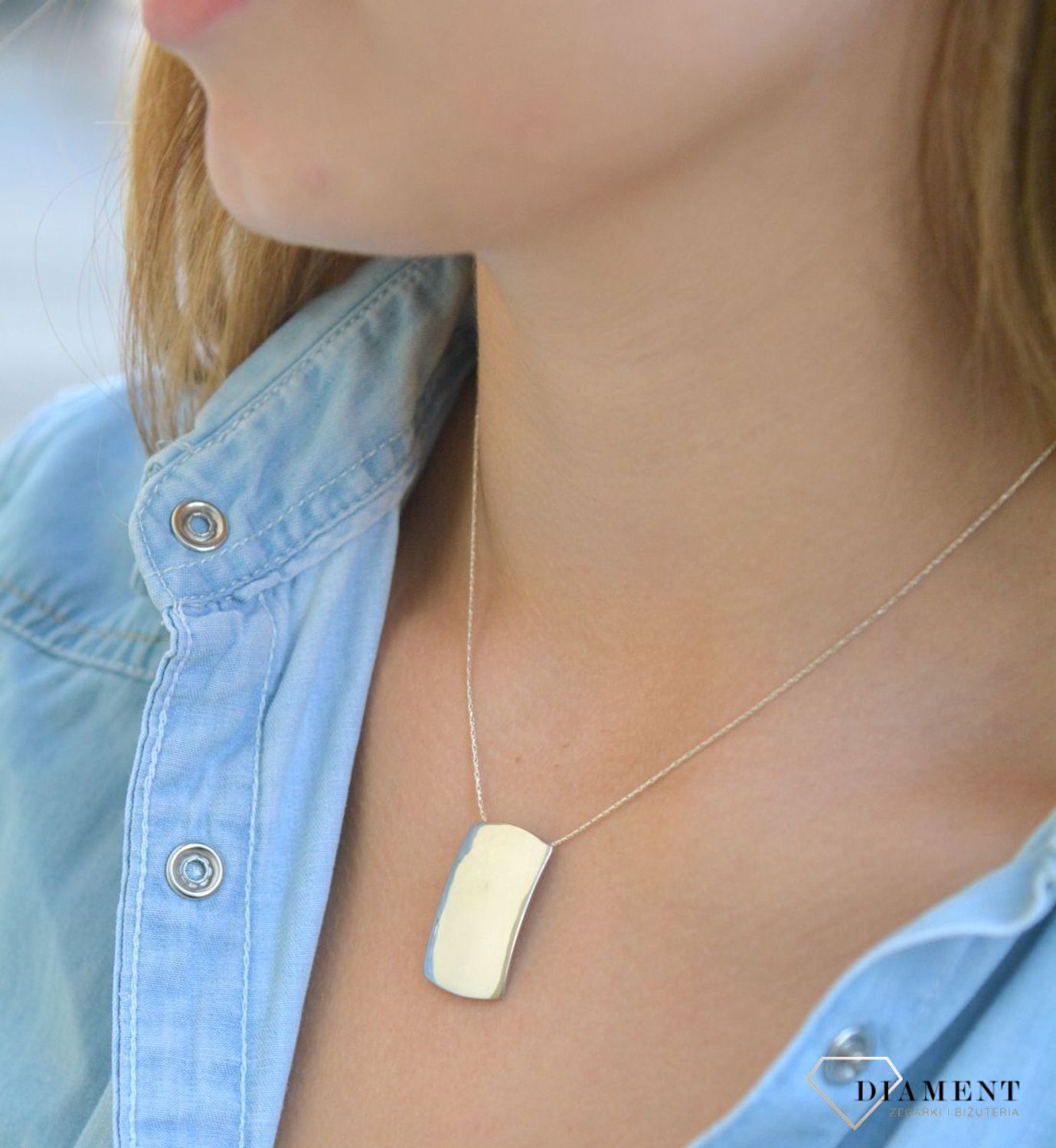 Zawieszka srebrna prostokątna blaszka DIA-ZAW-3184-925. Zawieszka srebrna damska. Zawieszka prosta blaszka. Zawieszka srebrna blaszka. Blaszka gładka. Wisiorek gładka blaszka. Zawieszka idealna na prezent..jpg