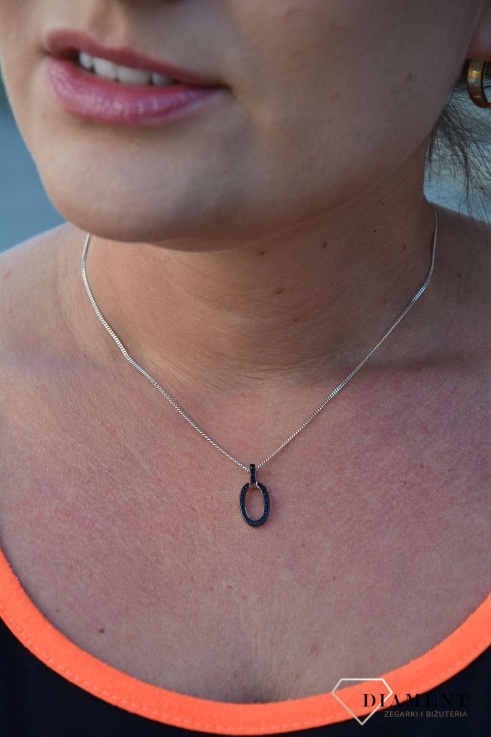 Srebrna zawieszka owal czarna cyrkonia DIA-ZAW-3200-925.jpg