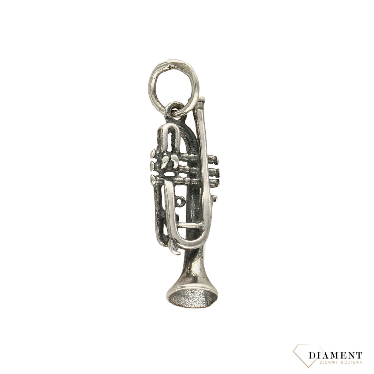 Zawieszka srebrna trąbka DIA-ZAW-3209-925.jpg