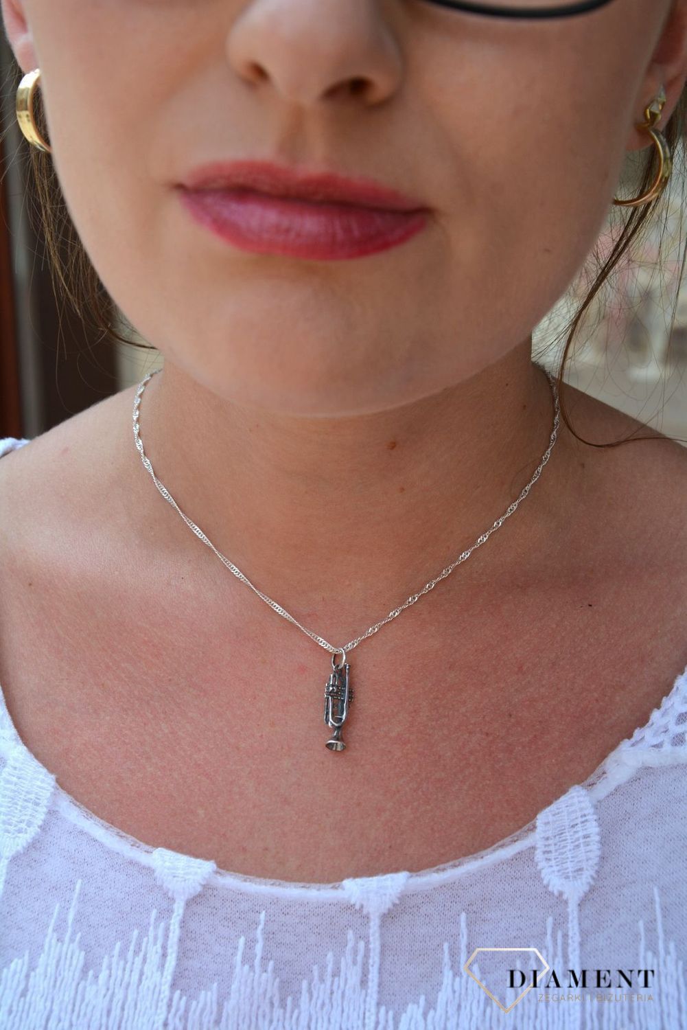 Zawieszka srebrna trąbka DIA-ZAW-3209-925.jpg