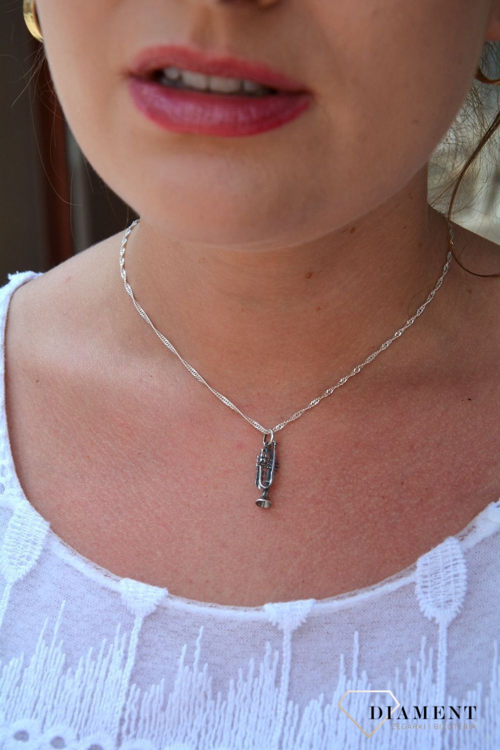 Zawieszka srebrna trąbka DIA-ZAW-3209-925.jpg