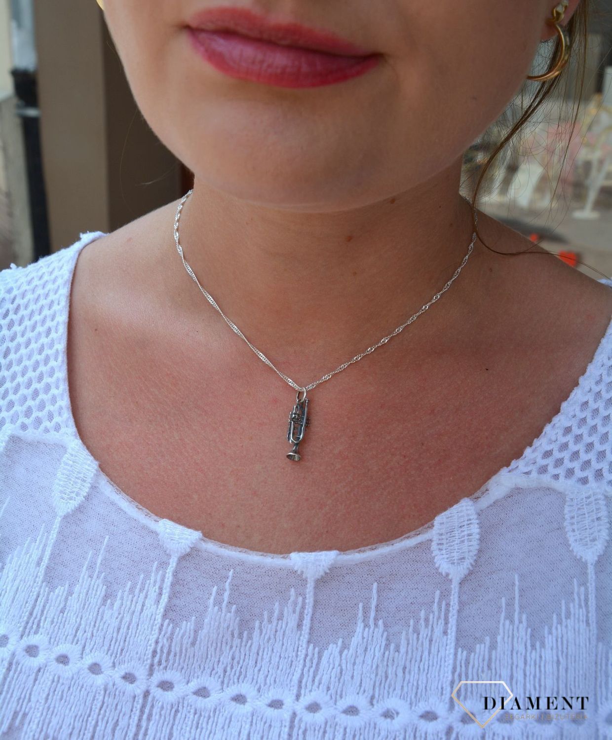 Zawieszka srebrna trąbka DIA-ZAW-3209-925.jpg