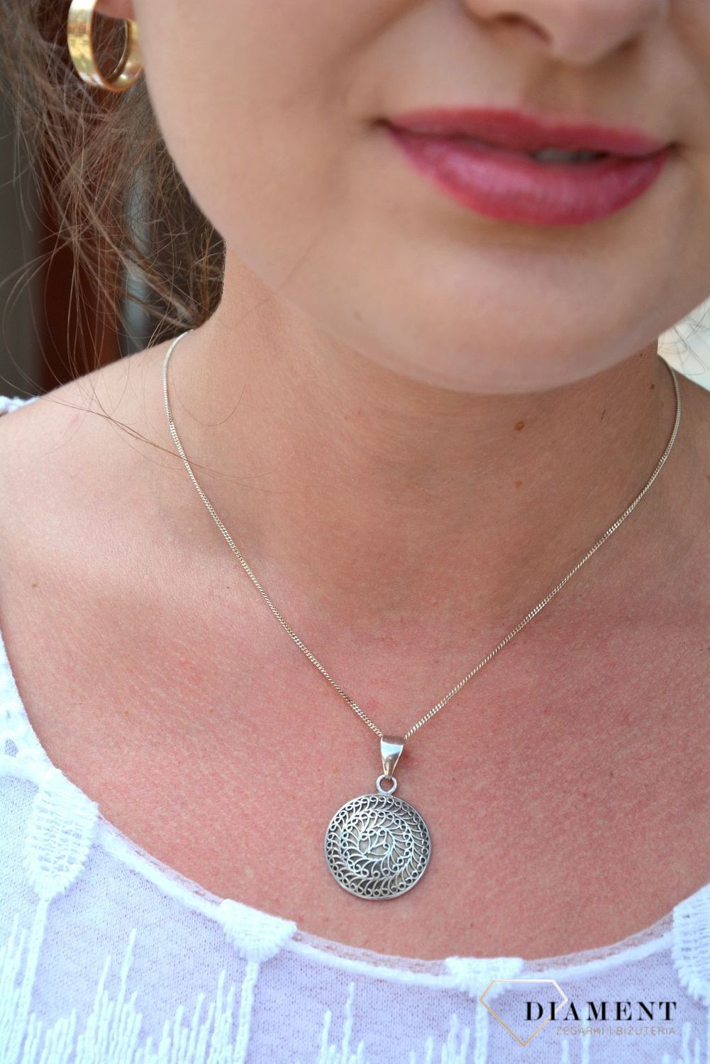 Zawieszka srebrna okrągła DIA-ZAW-3220-925.jpg