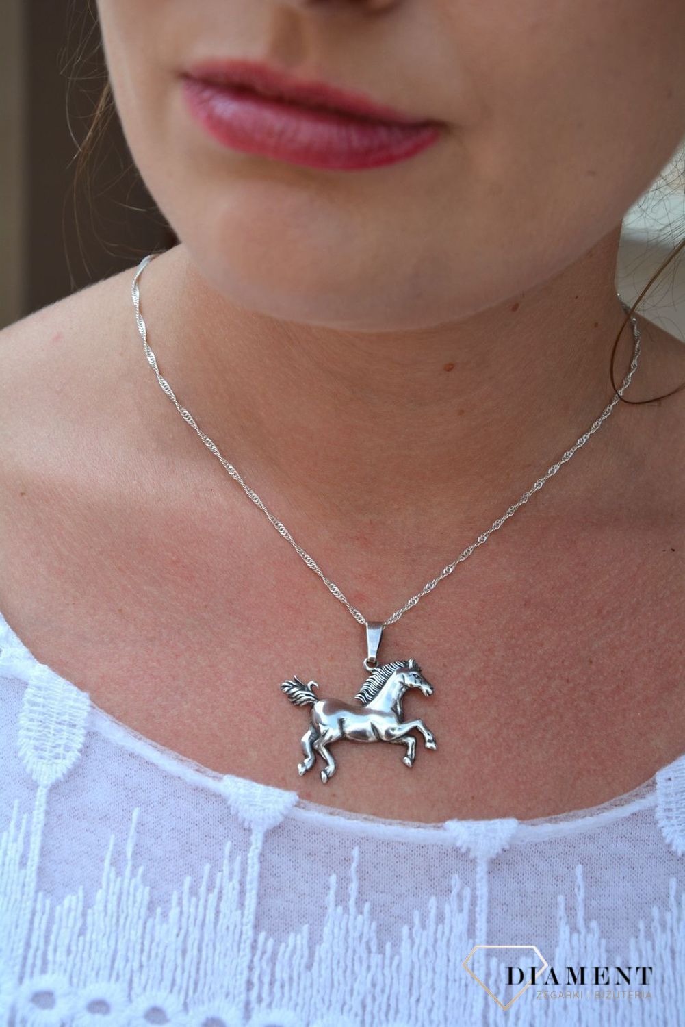 Zawieszka srebrna konik DIA-ZAW-3224-925.jpg
