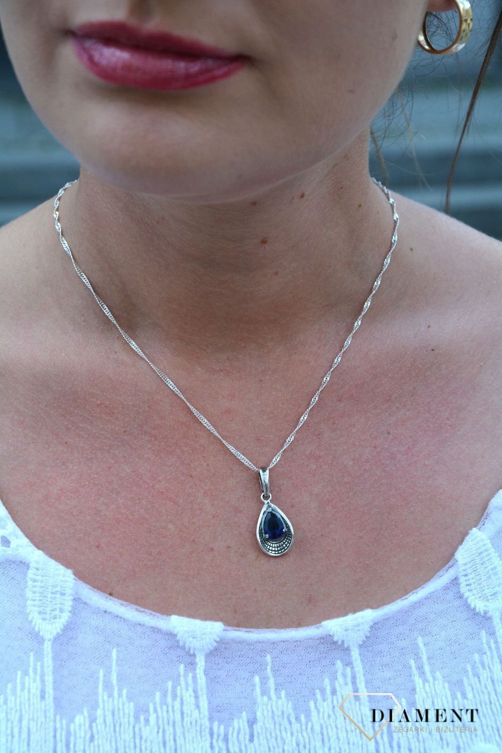 Zawieszka srebrna z niebieską cyrkonią DIA-ZAW-3226-925.jpg