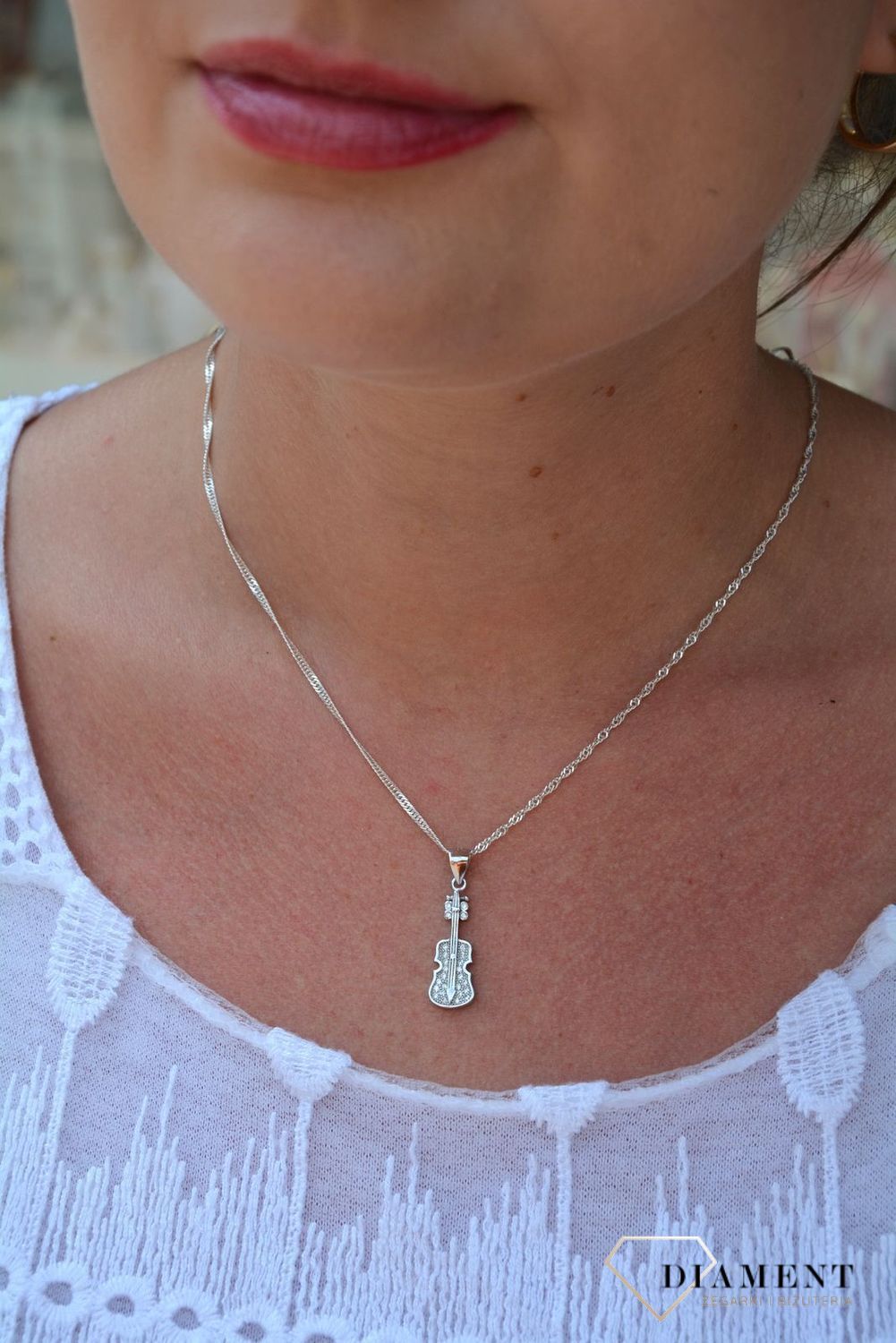 Zawieszka srebrna gitara z cyrkoniami DIA-ZAW-3229-925.jpg