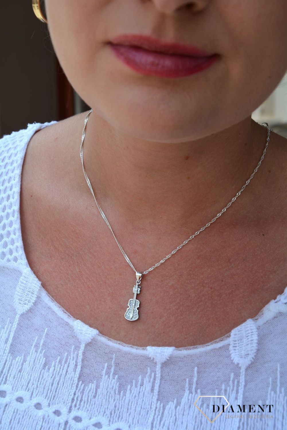 Zawieszka srebrna gitara z cyrkoniami DIA-ZAW-3229-925.jpg