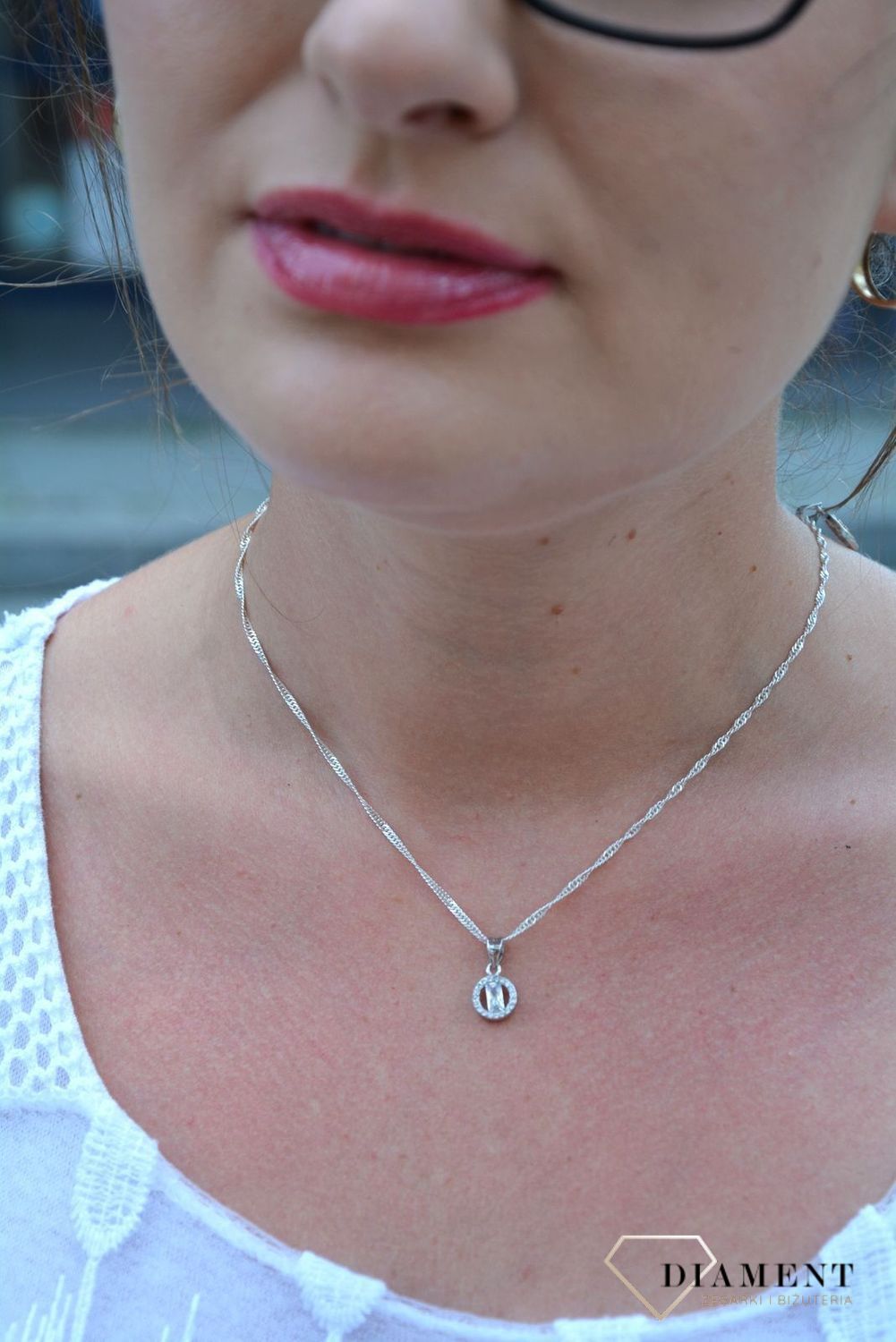 Zawieszka srebrna kółko z cyrkoniami DIA-ZAW-3232-925.jpg