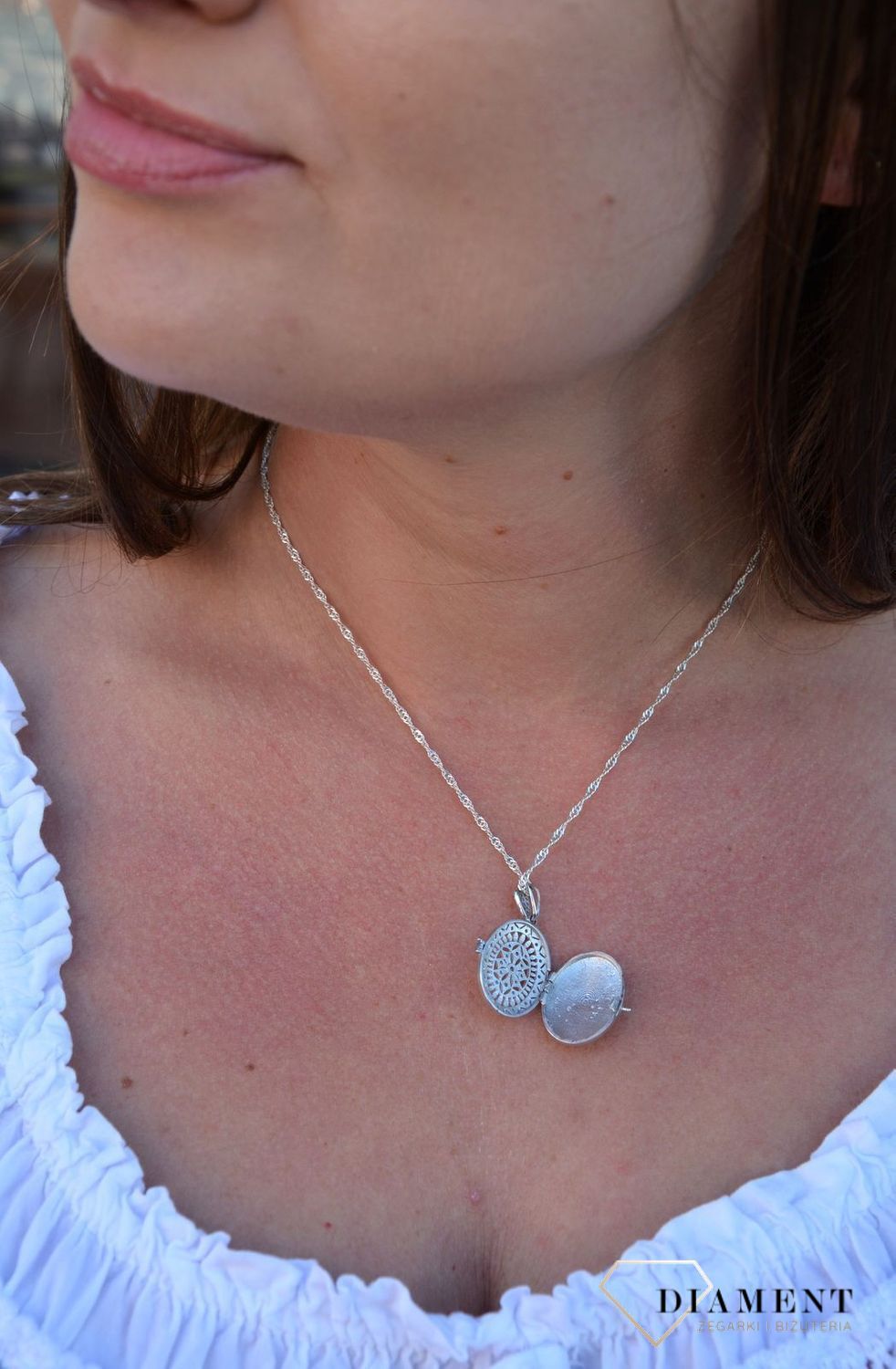 Srebrna zawieszka ozdobne puzderko w cyrkonie DIA-ZAW-3260-925.jpg