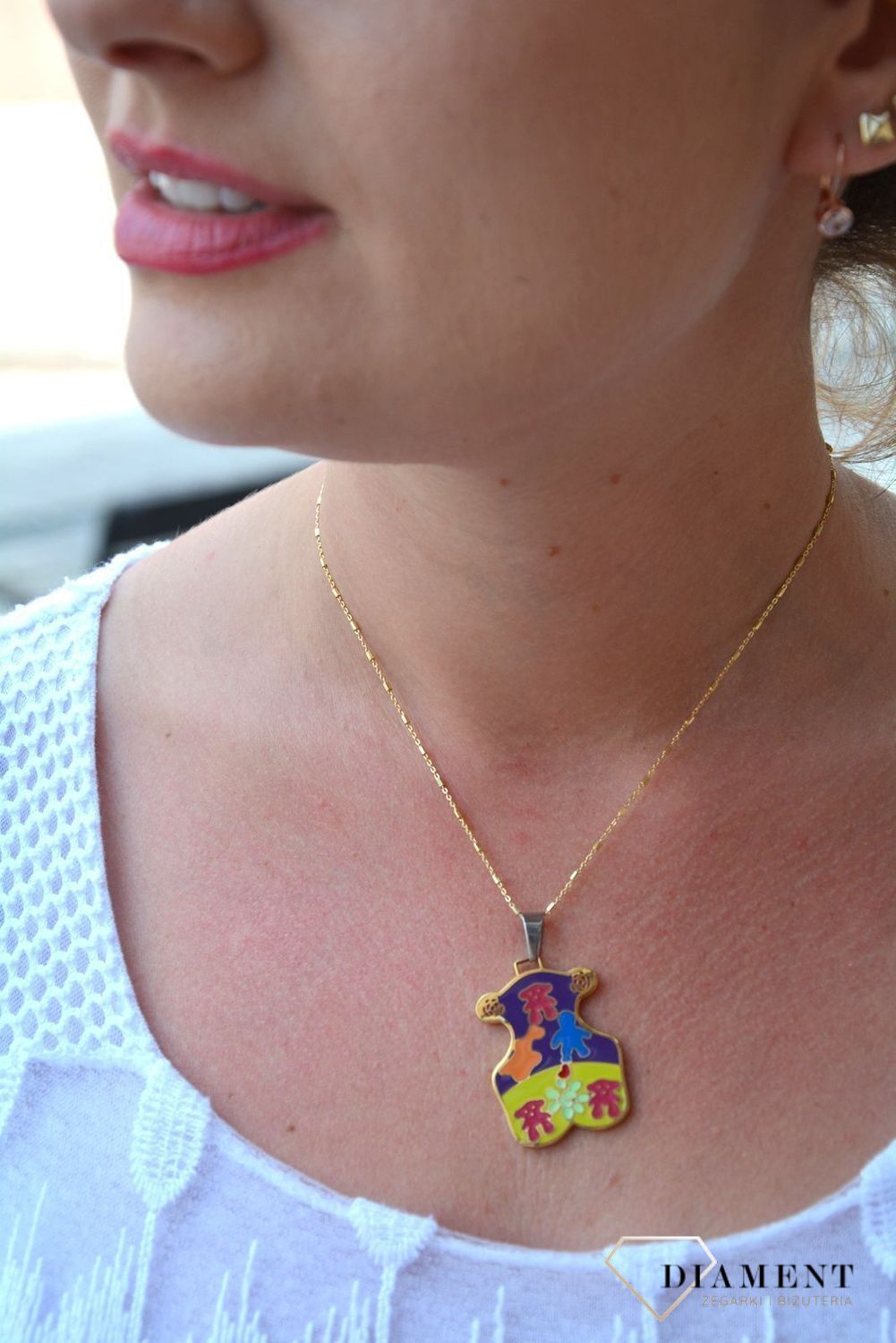 Stalowa zawieszka połacany miś ozdobiony kolorową emalią DIA-ZAW-3318-STAL.jpg