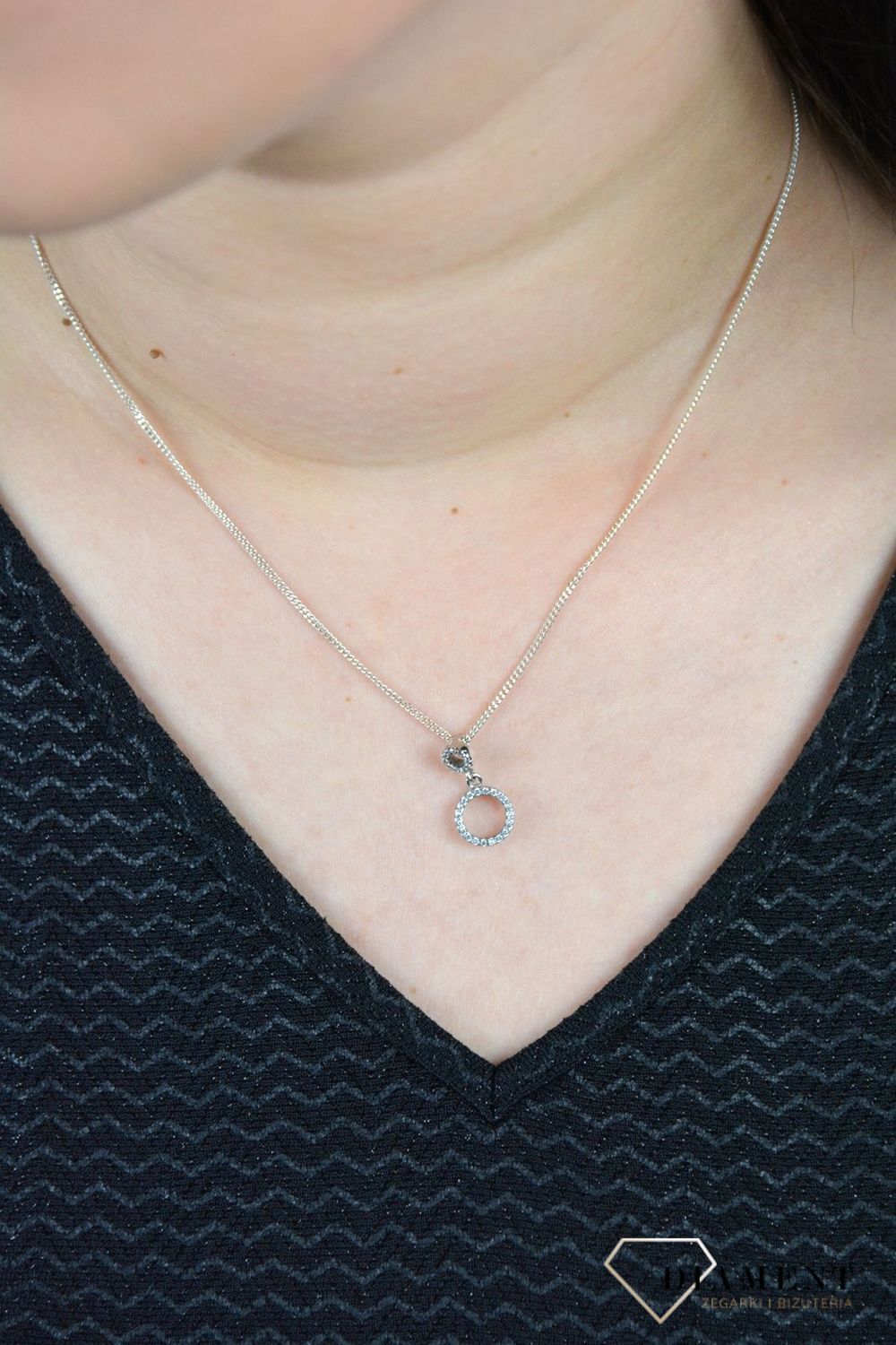 Srebrna zawieszka dwa kółka z białą cyrkonią DIA-ZAW-3212-925.jpg