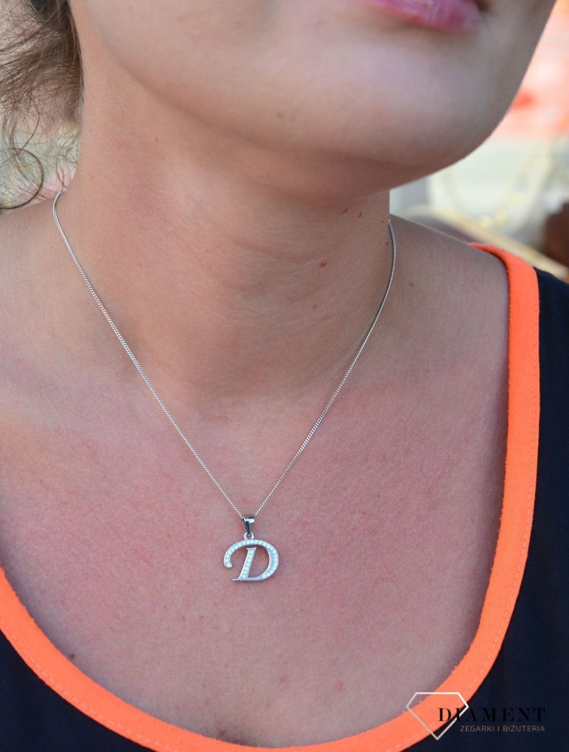 Srebrna zawieszka Literka D z cyrkoniami DIA-ZAW-3530D-925.jpg