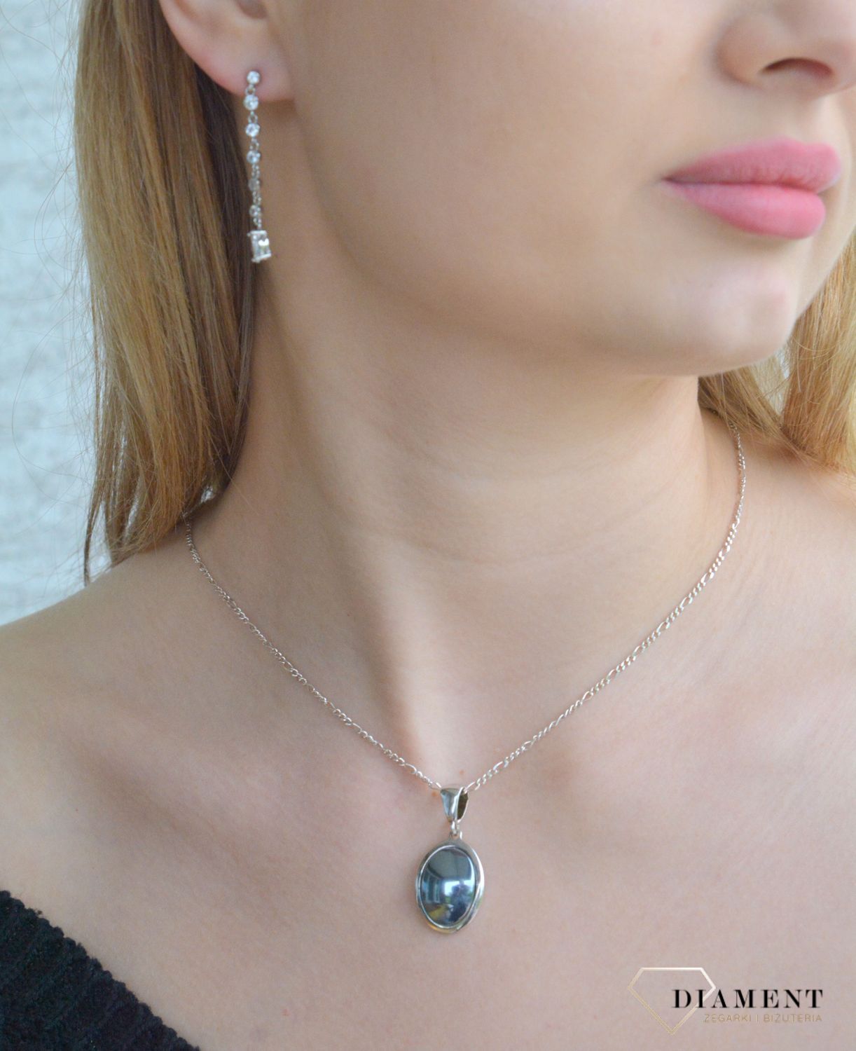 Srebrna zawieszka 925 owalna z krzemem DIA-ZAW-3610-925.  Srebrna zawieszka damska. Zawieszka srebrna z krzemem na prezent. Srebrna zawieszka do łańcuszka. Wisiorek z kamieniem..jpg