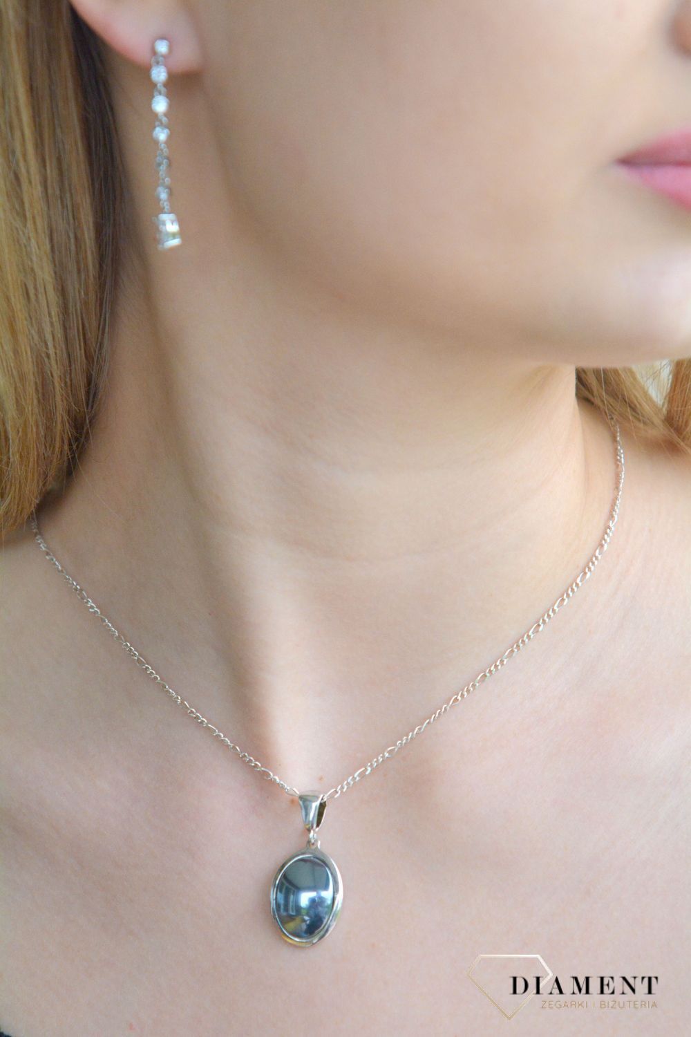 Srebrna zawieszka 925 owalna z krzemem DIA-ZAW-3610-925.  Srebrna zawieszka damska. Zawieszka srebrna z krzemem na prezent. Srebrna zawieszka do łańcuszka. Wisiorek z kamieniem..jpg