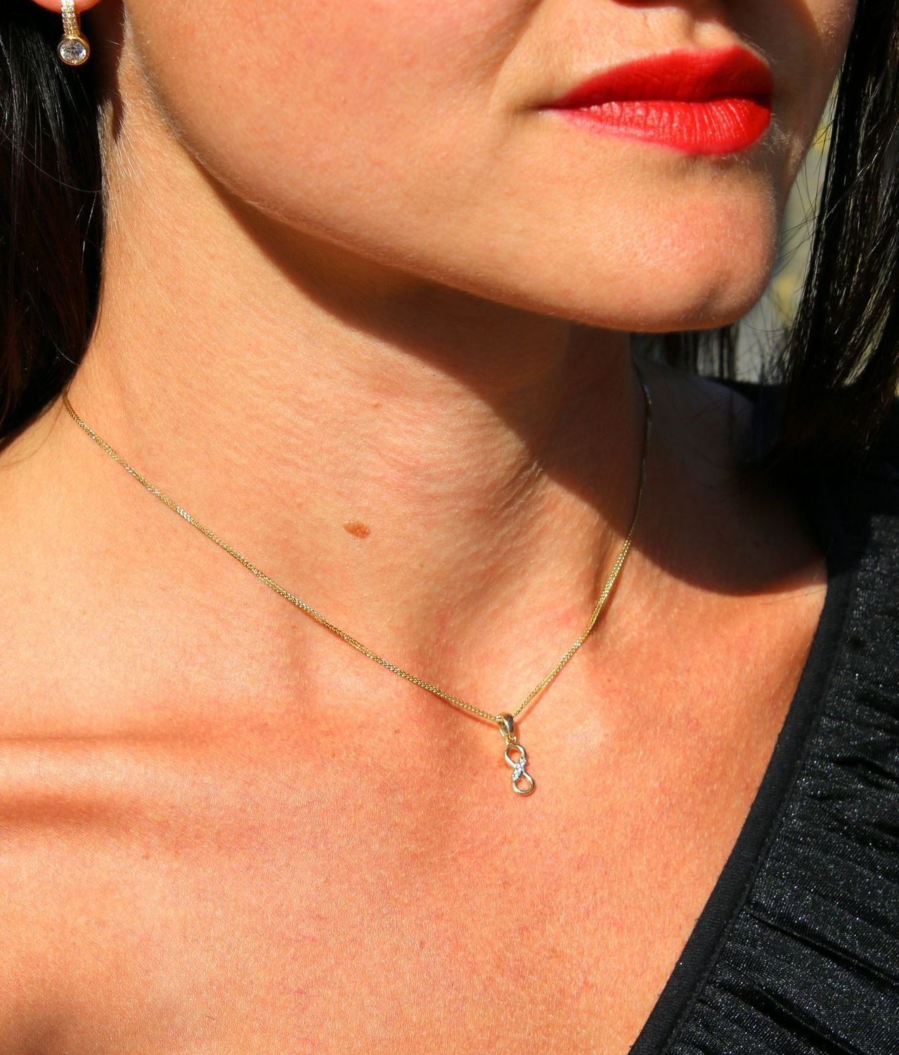 Złota zawieszka 585 nieskończoności z cyrkoniami DIA-ZAW-3673-585.jpg