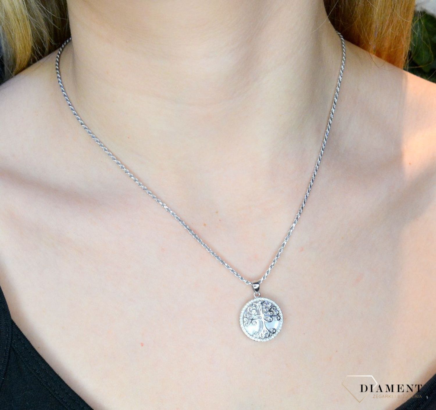 Srebrna zawieszka drzewko życia z masą perłową DIA-ZAW-37838-925.jpg