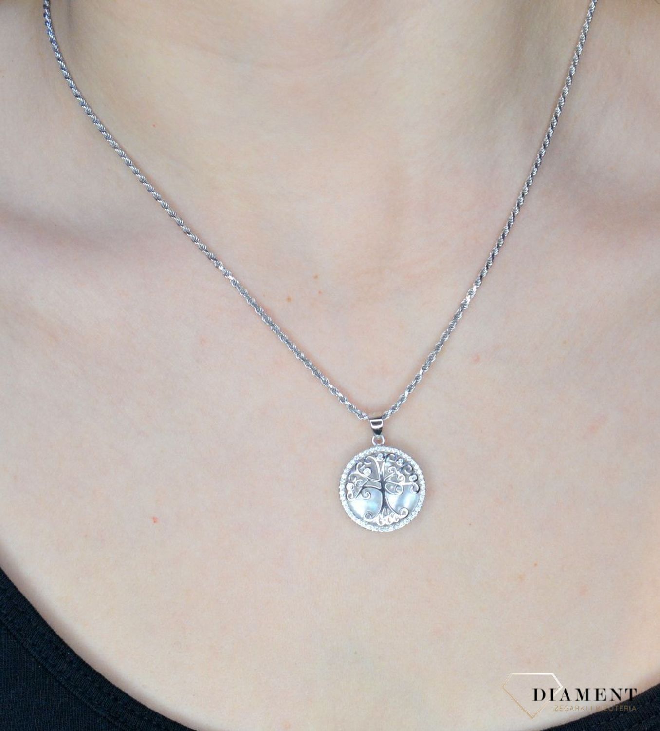 Srebrna zawieszka drzewko życia z masą perłową DIA-ZAW-37838-925.jpg