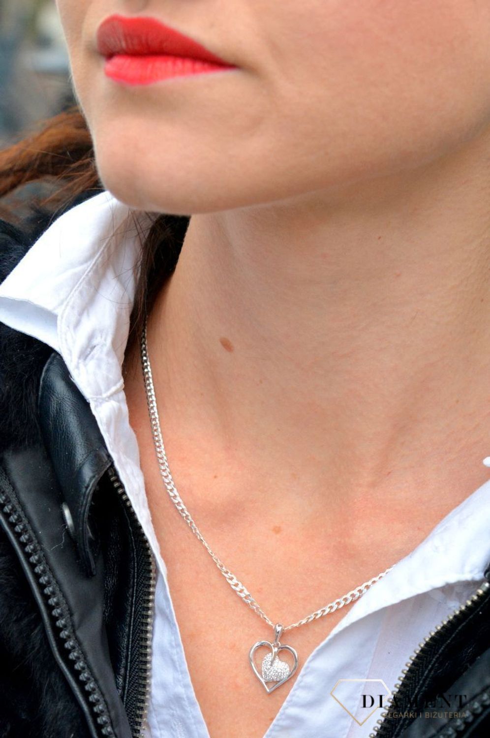 Srebrna zawieszka w kształcie serca z cyrkoniami DIA-ZAW-3835-925.jpg