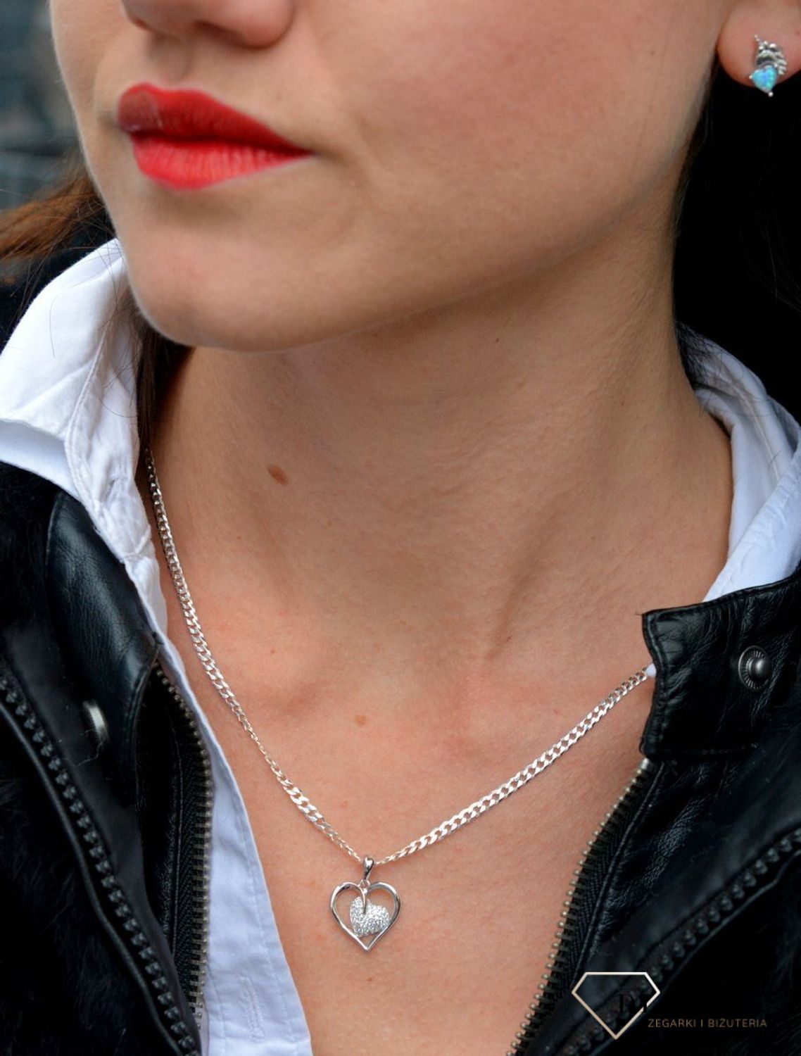 Srebrna zawieszka w kształcie serca z cyrkoniami DIA-ZAW-3835-925.jpg