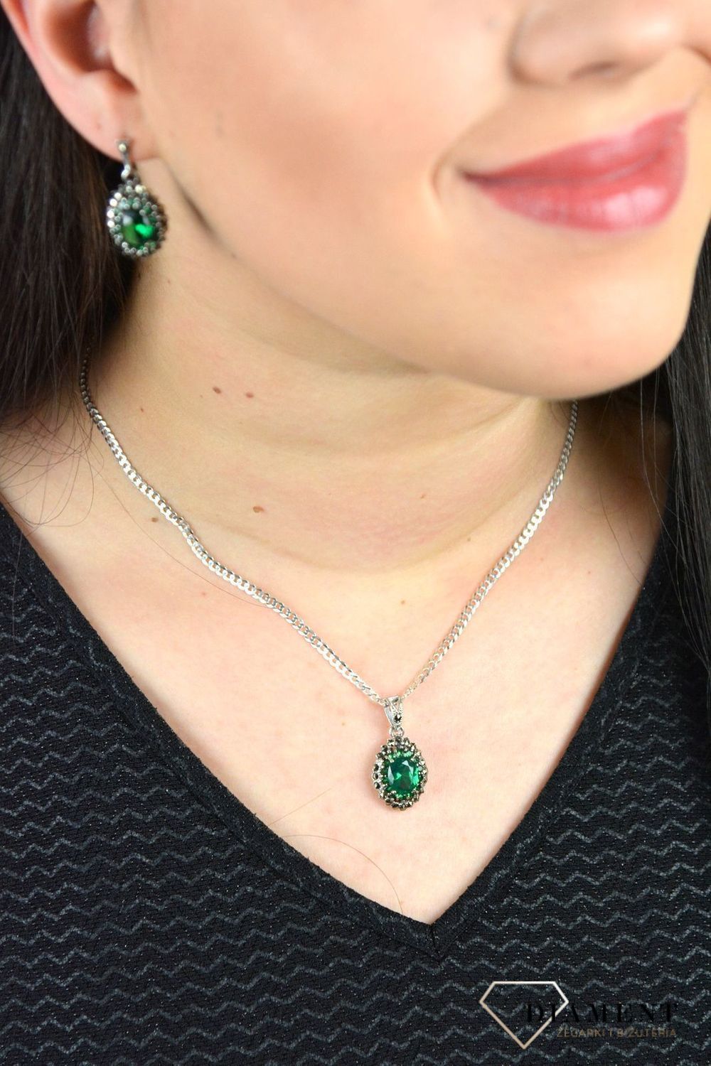 Srebrna zawieszka szmaragdowa cyrkonia i markazyty DIA-ZAW-3949-925.jpg