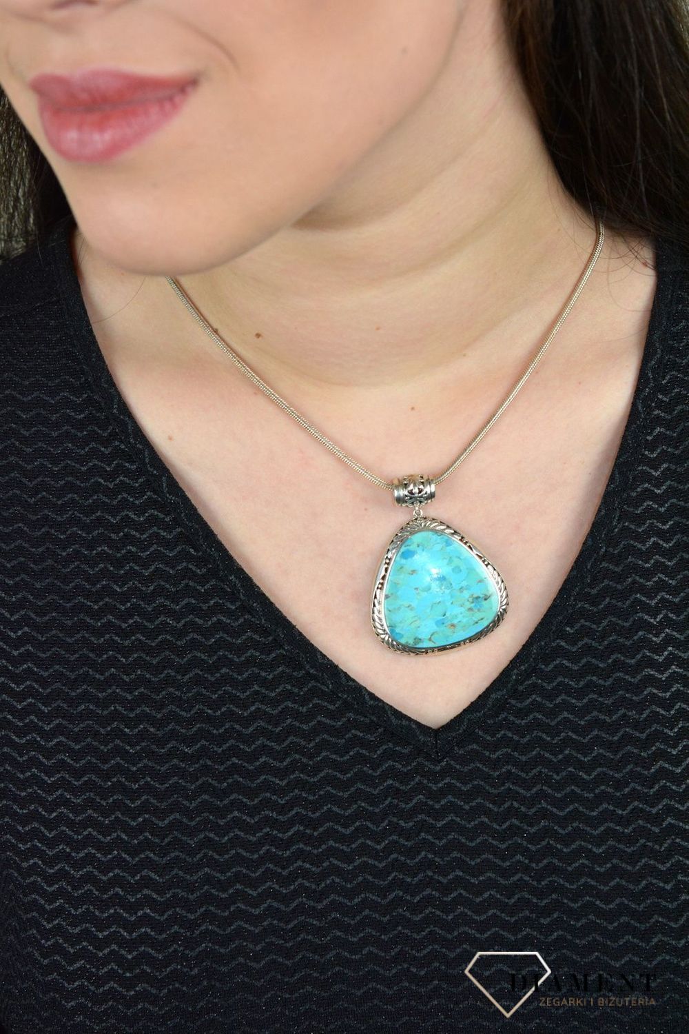 Duża srebrna zawieszka ozdobiona turkusem i wzorem ze srebra DIA-ZAW-3955-925.jpg