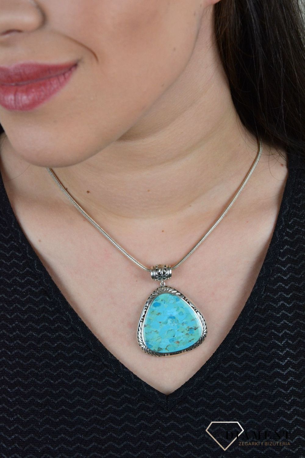 Duża srebrna zawieszka ozdobiona turkusem i wzorem ze srebra DIA-ZAW-3955-925.jpg