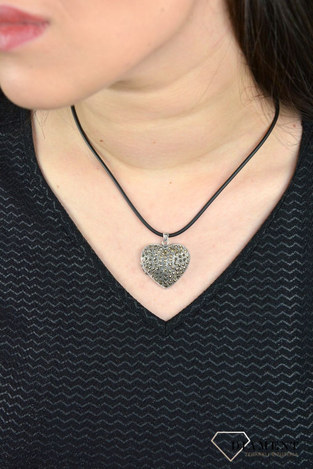 Srebrna zawieszka serce z markazytami Puzderko DIA-ZAW-3956-925.jpg