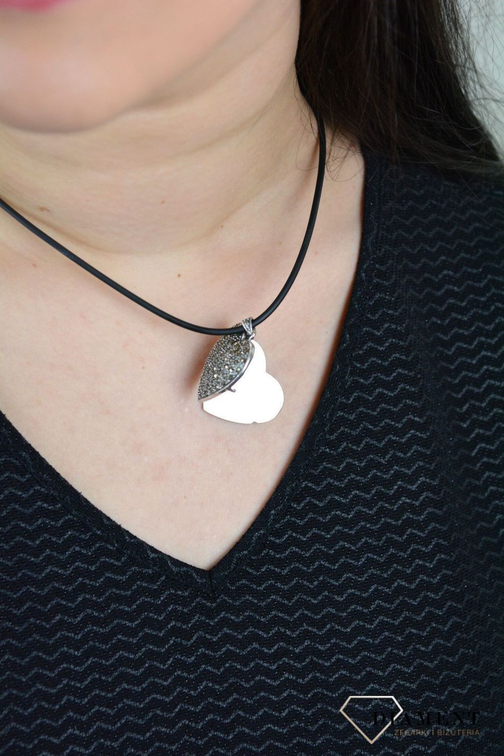 Srebrna zawieszka serce z markazytami Puzderko DIA-ZAW-3956-925.jpg