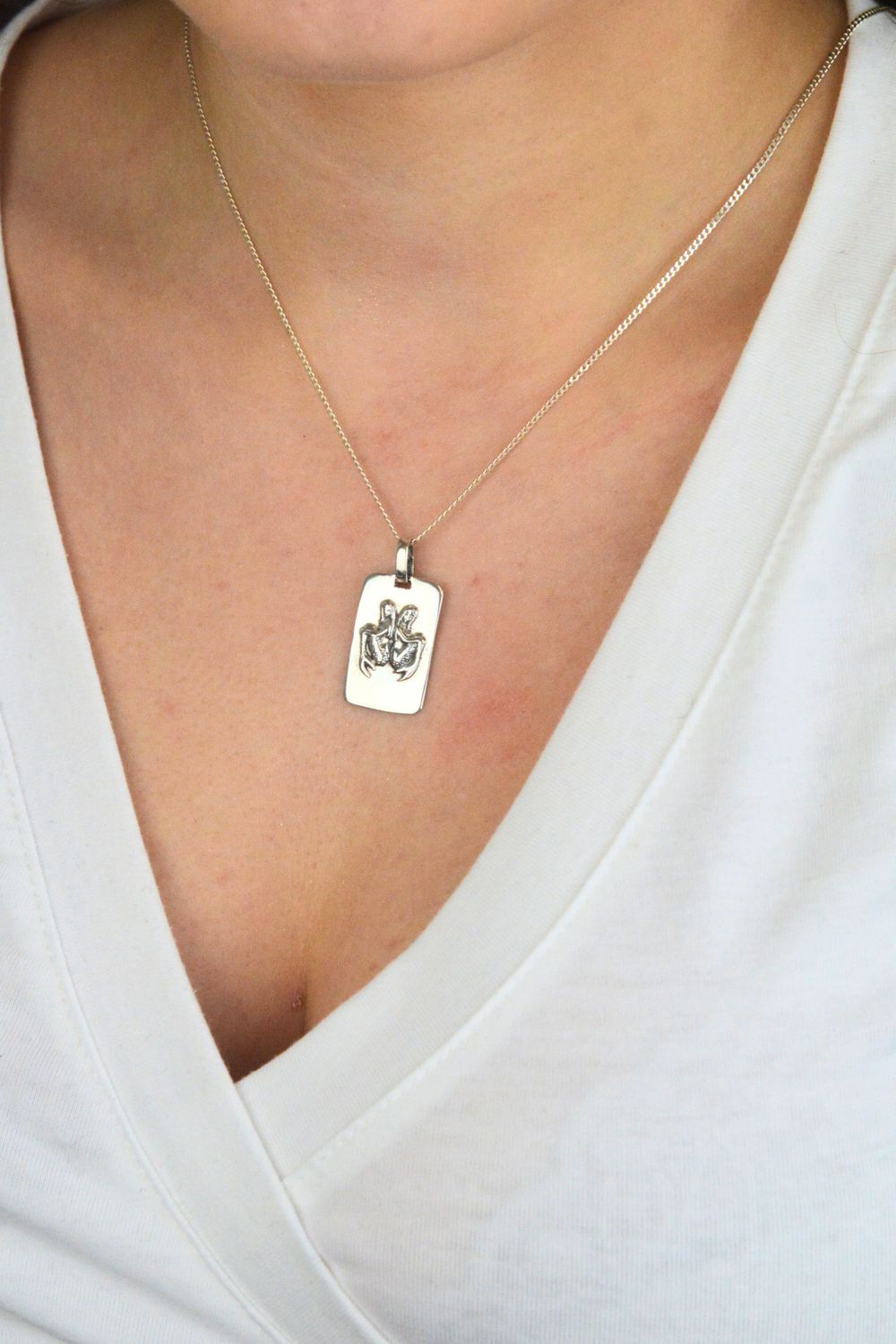 Srebrna zawieszka Bliźnięta 925 – znak zodiaku.jpg