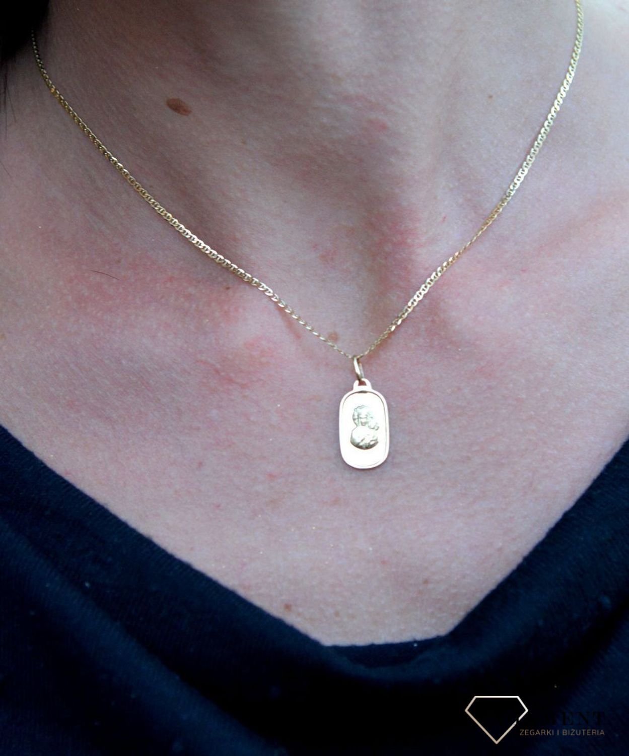 Złota zawieszka prosty medalik 'Matka Boska Częstochowska' DIA-ZAW-4198-585.jpg