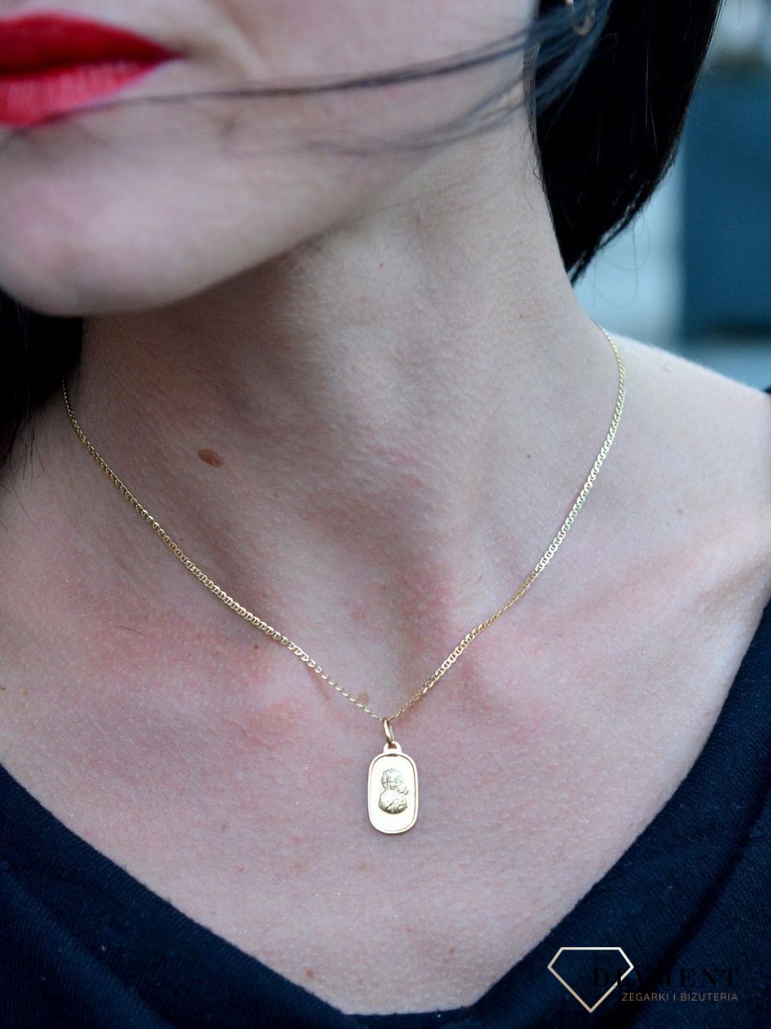 Złota zawieszka prosty medalik 'Matka Boska Częstochowska' DIA-ZAW-4198-585.jpg