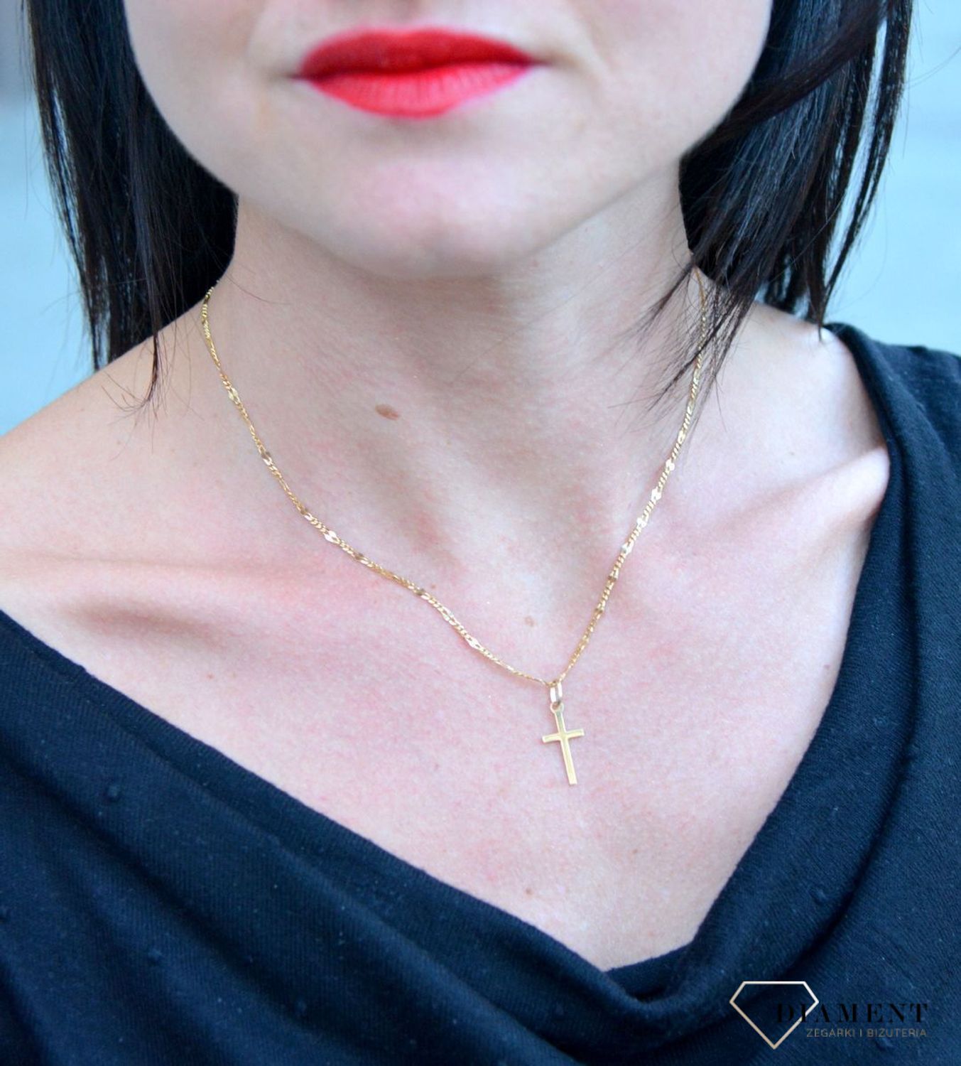 Złota zawieszka 585 gładki krzyżyk DIA-ZAW-4200-585.jpg