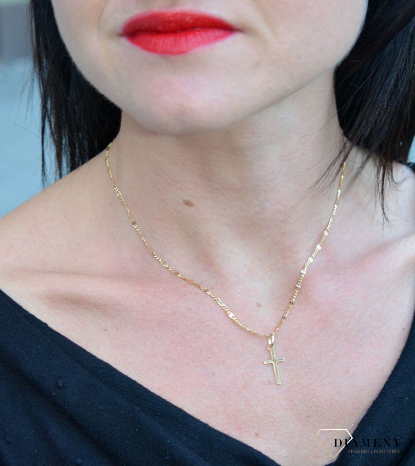 Złota zawieszka 585 gładki krzyżyk DIA-ZAW-4200-585.jpg