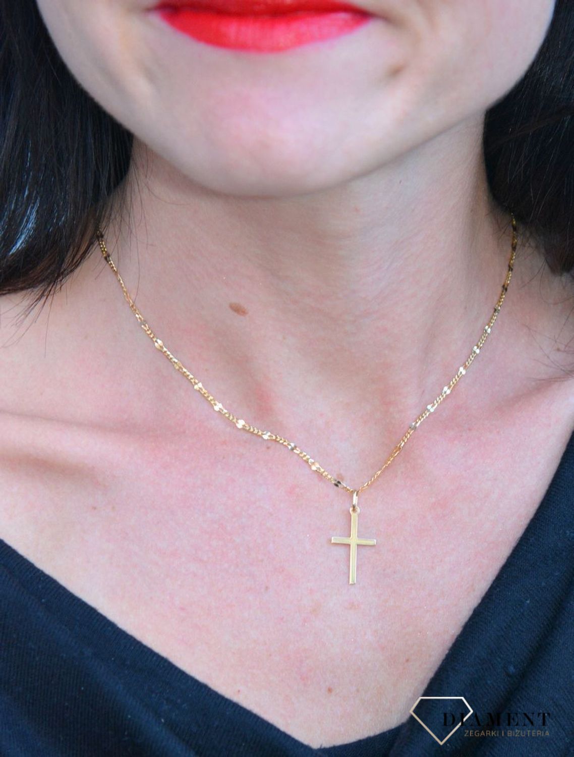 Złota zawieszka 585 gładki krzyżyk DIA-ZAW-4201-585.jpg