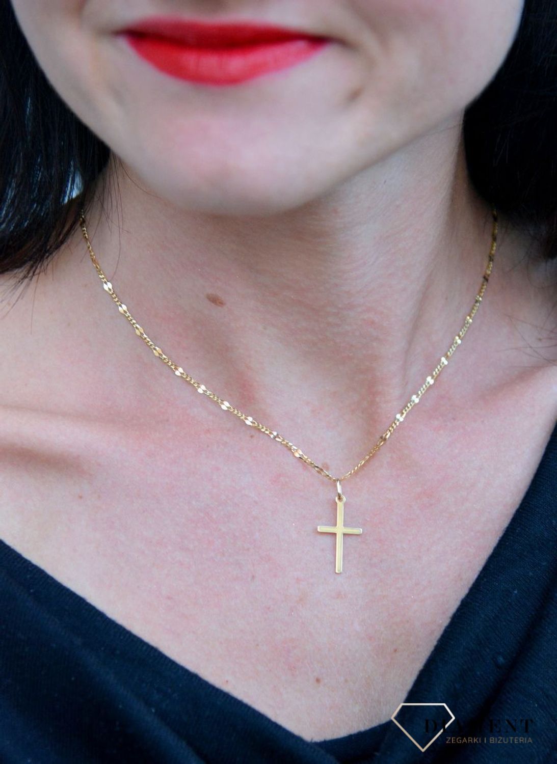 Złota zawieszka 585 gładki krzyżyk DIA-ZAW-4201-585.jpg