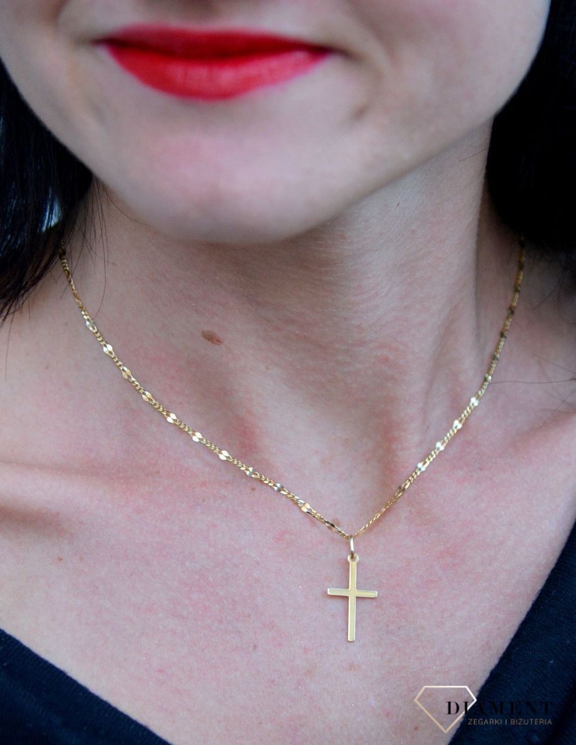 Złota zawieszka 585 gładki krzyżyk DIA-ZAW-4201-585.jpg
