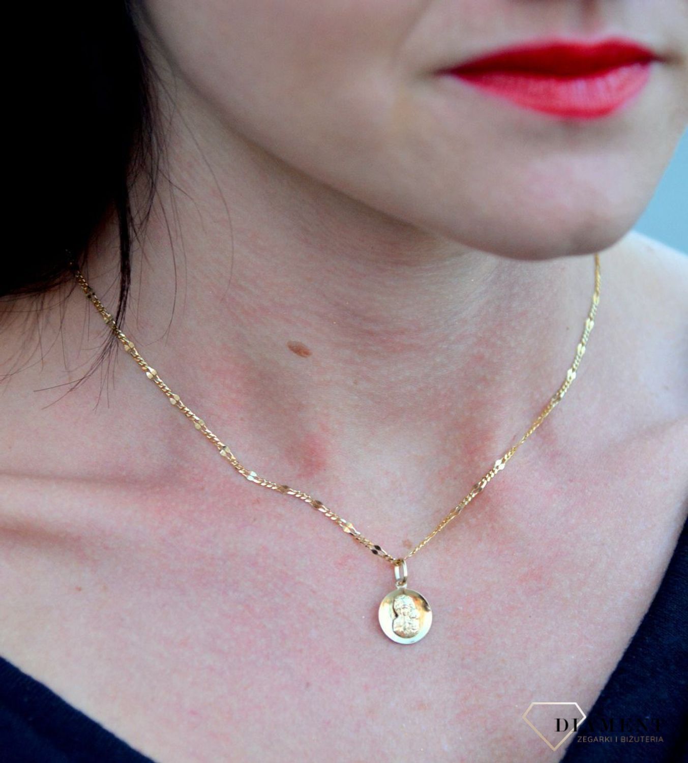 Złota zawieszka okrągły medalik 'Matka Boska Częstochowska' DIA-ZAW-4202-585.jpg