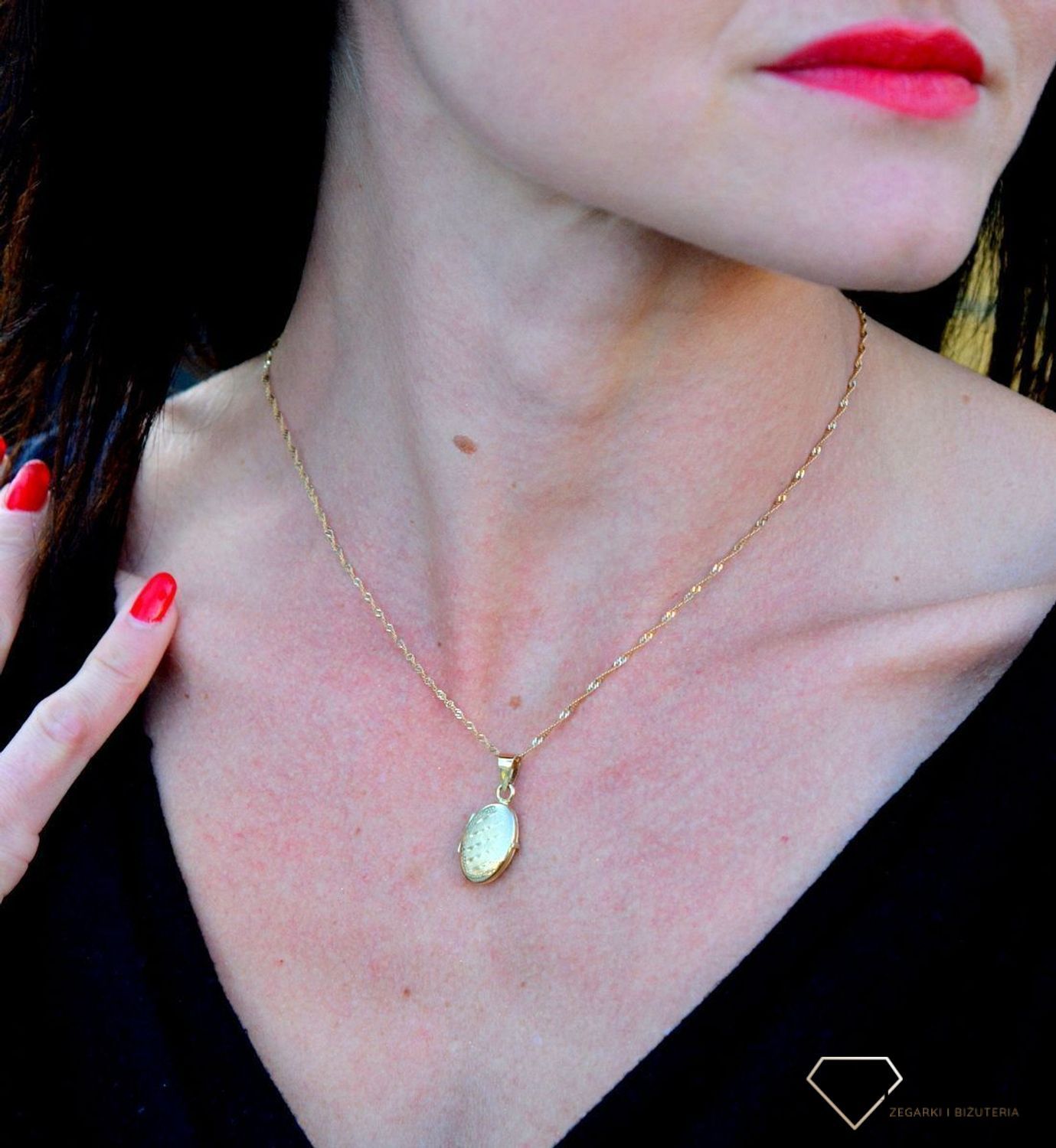 Złota zawieszka z grawerowanym efektem DIA-ZAW-4312-585.jpg