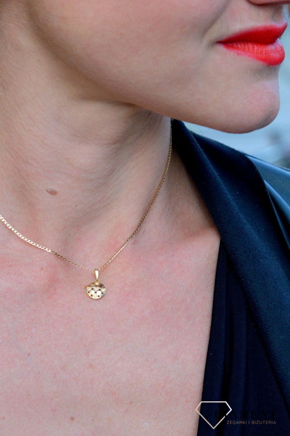 Złota zawieszka okrągła z błyszczącą cyrkonią DIA-ZAW-4317-585.jpg