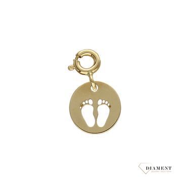 Złota zawieszka charms na bransoletkę okrągły ze stópkami dziecka DIA-ZAW-4372-585.jpg