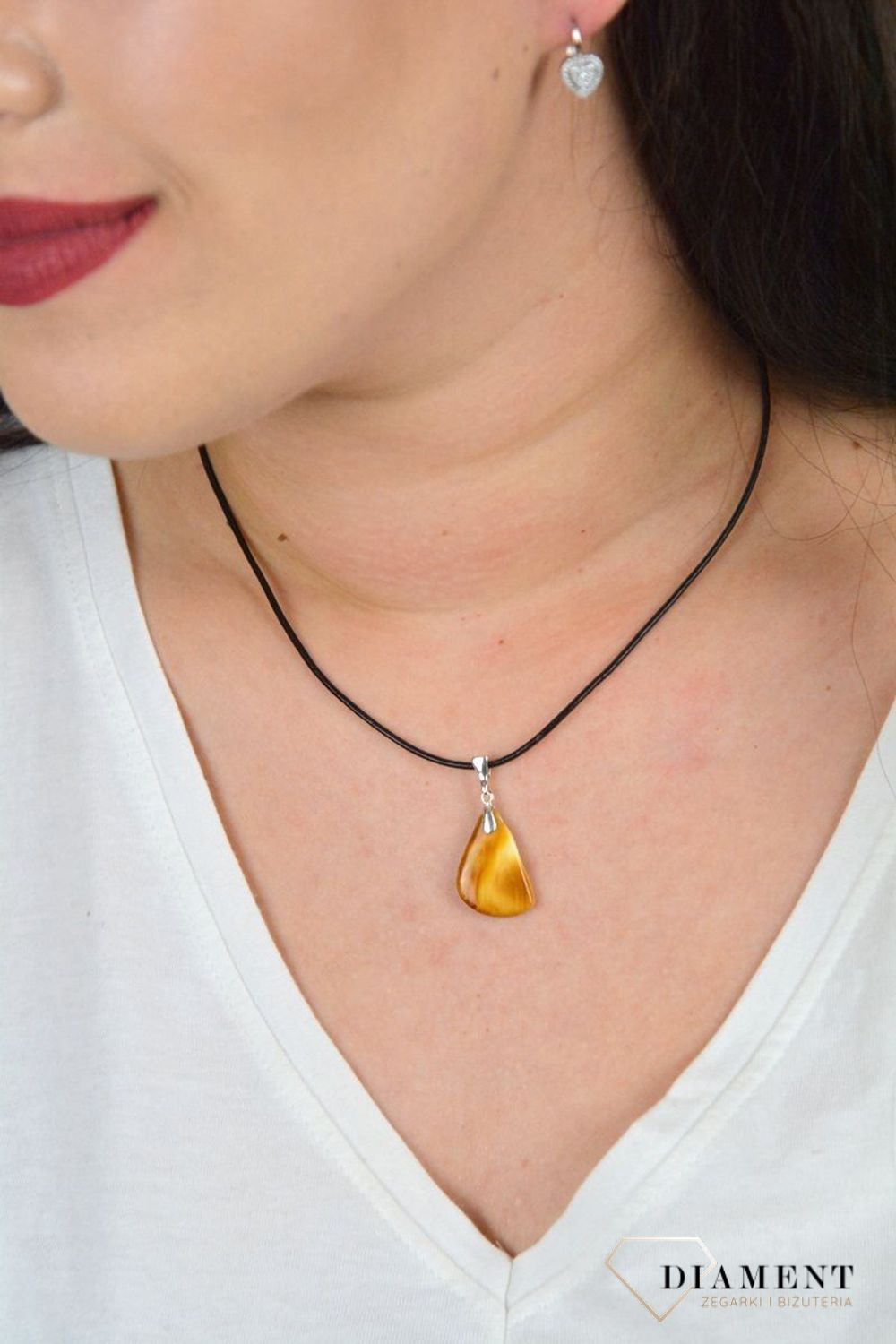 Zawieszka bursztyn w pięknej kolorystyce ze srebrną zawieszką DIA-ZAW-4542-925.jpg
