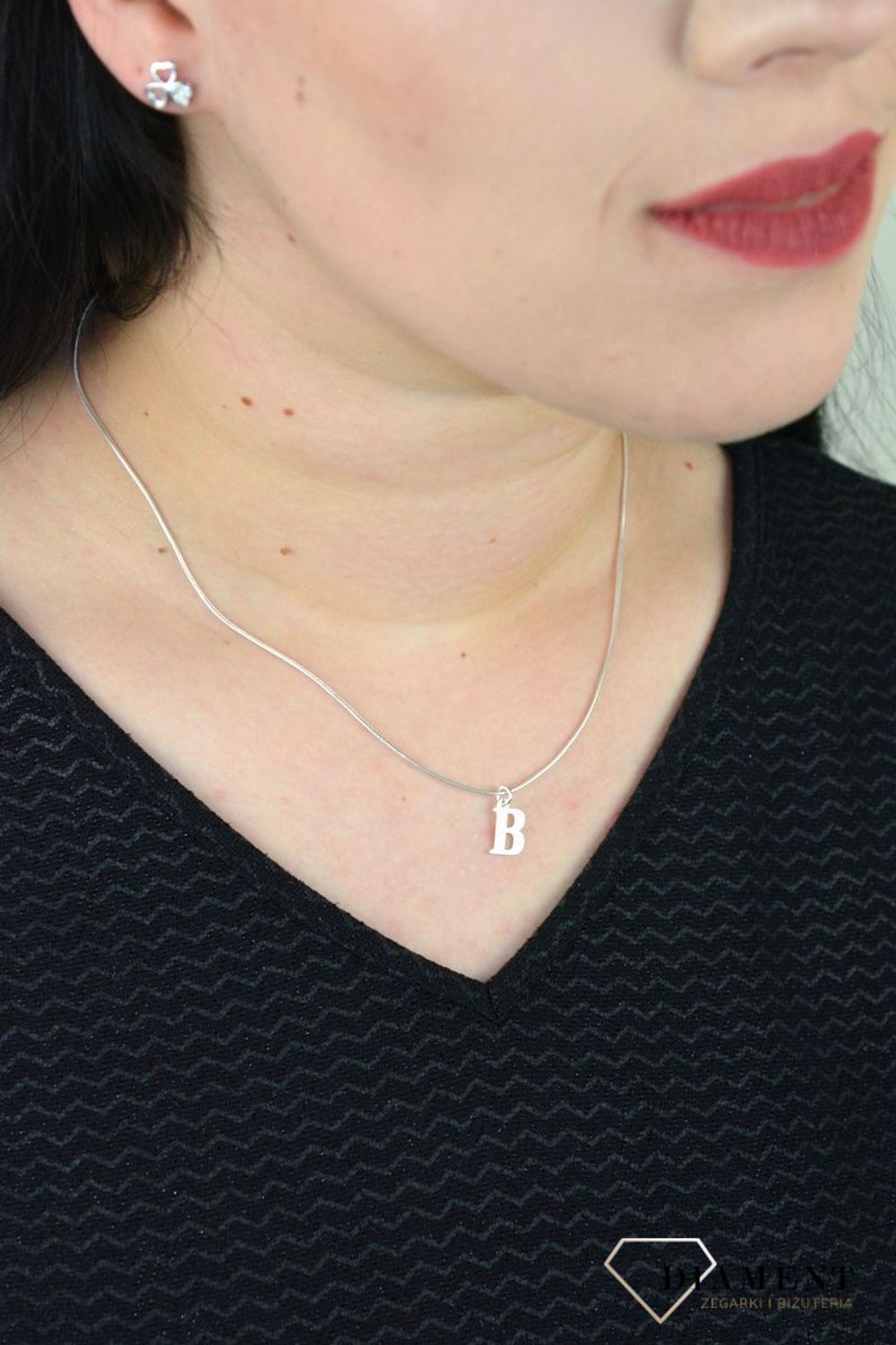 Srebrna zawieszka literka B 1 cm, 925 DIA-ZAW-4611B-925.jpg