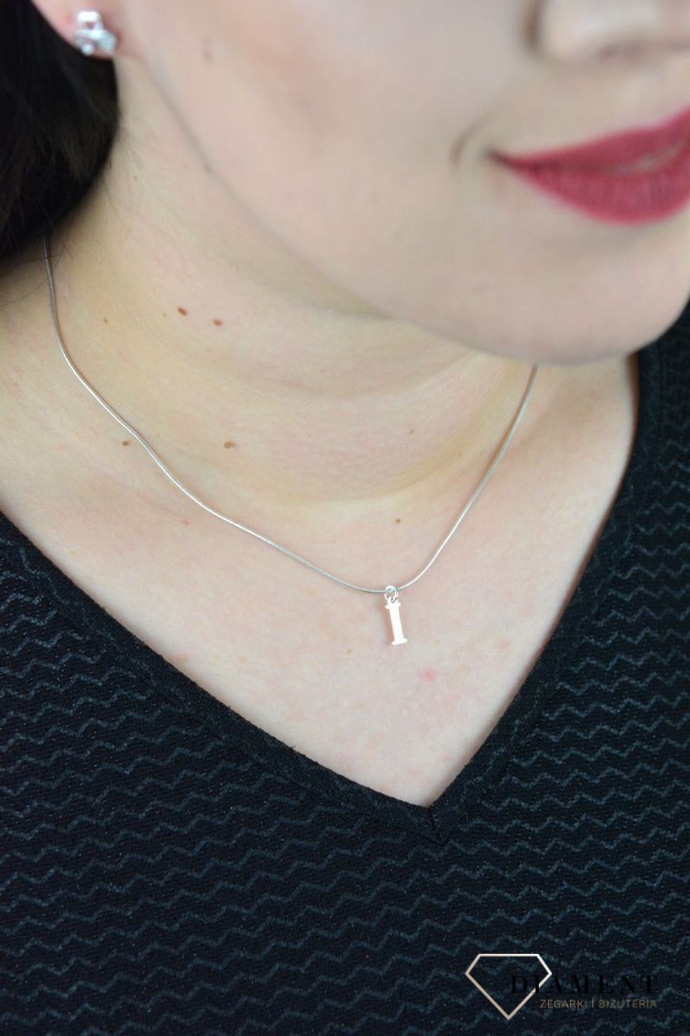 Srebrna zawieszka literka I 1 cm, 925 DIA-ZAW-4611I-925.jpg