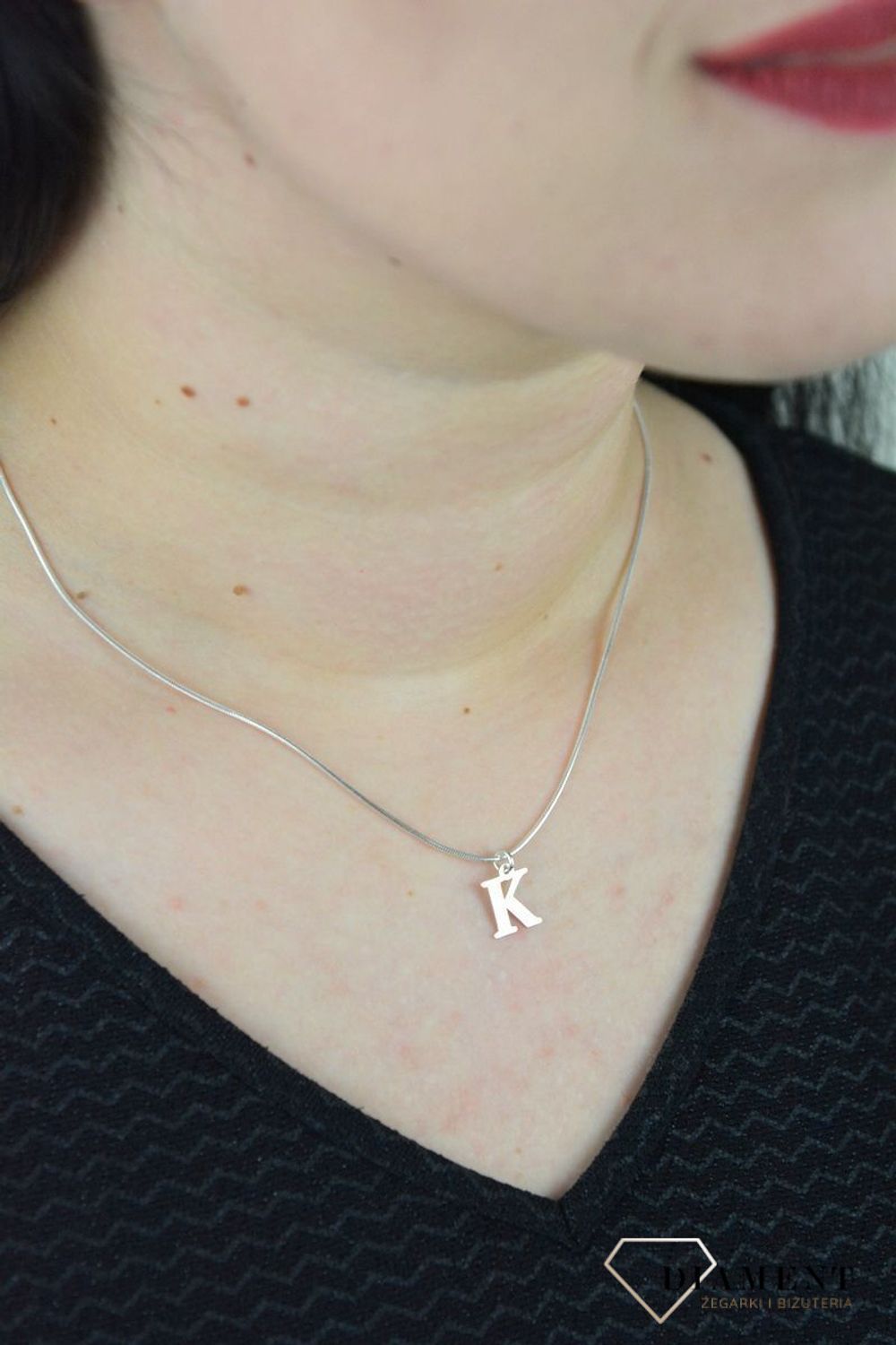 Srebrna zawieszka literka K 1 cm DIA-ZAW-4611K-925.jpg