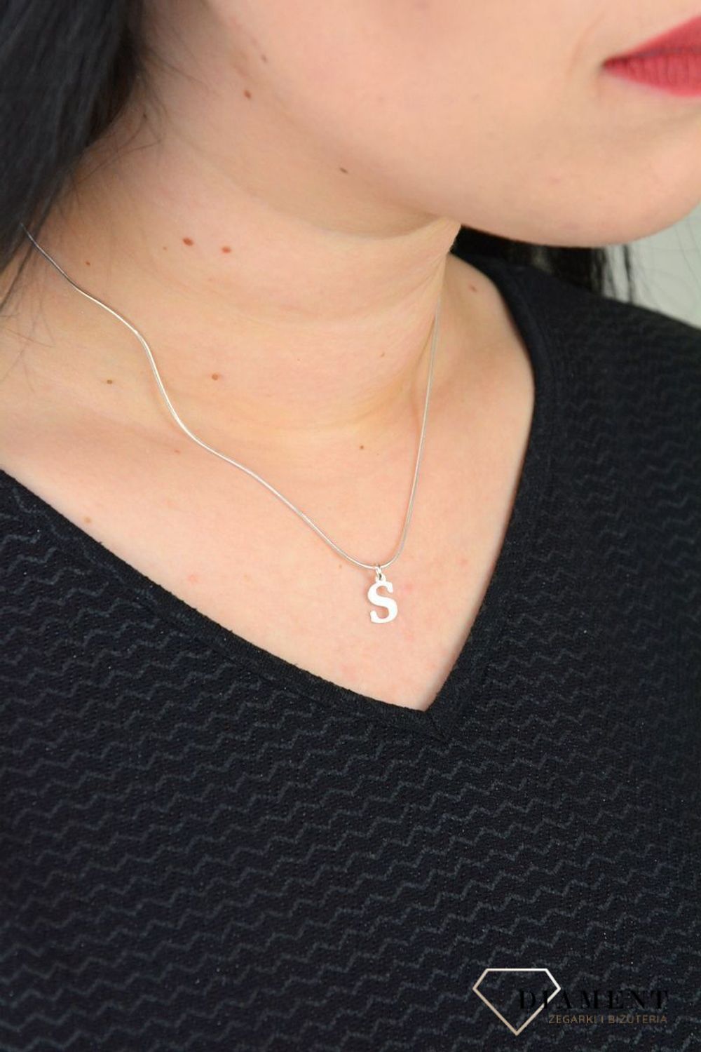 Srebrna zawieszka literka S 1 cm, 925 DIA-ZAW-4611S-925.jpg