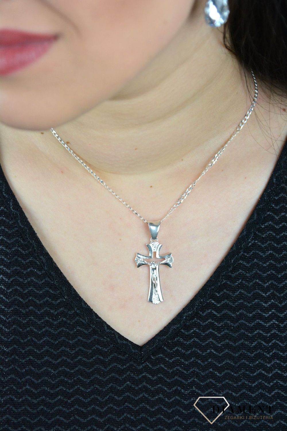 Zawieszka srebrny krzyżyk DIA-ZAW-4614-925.jpg