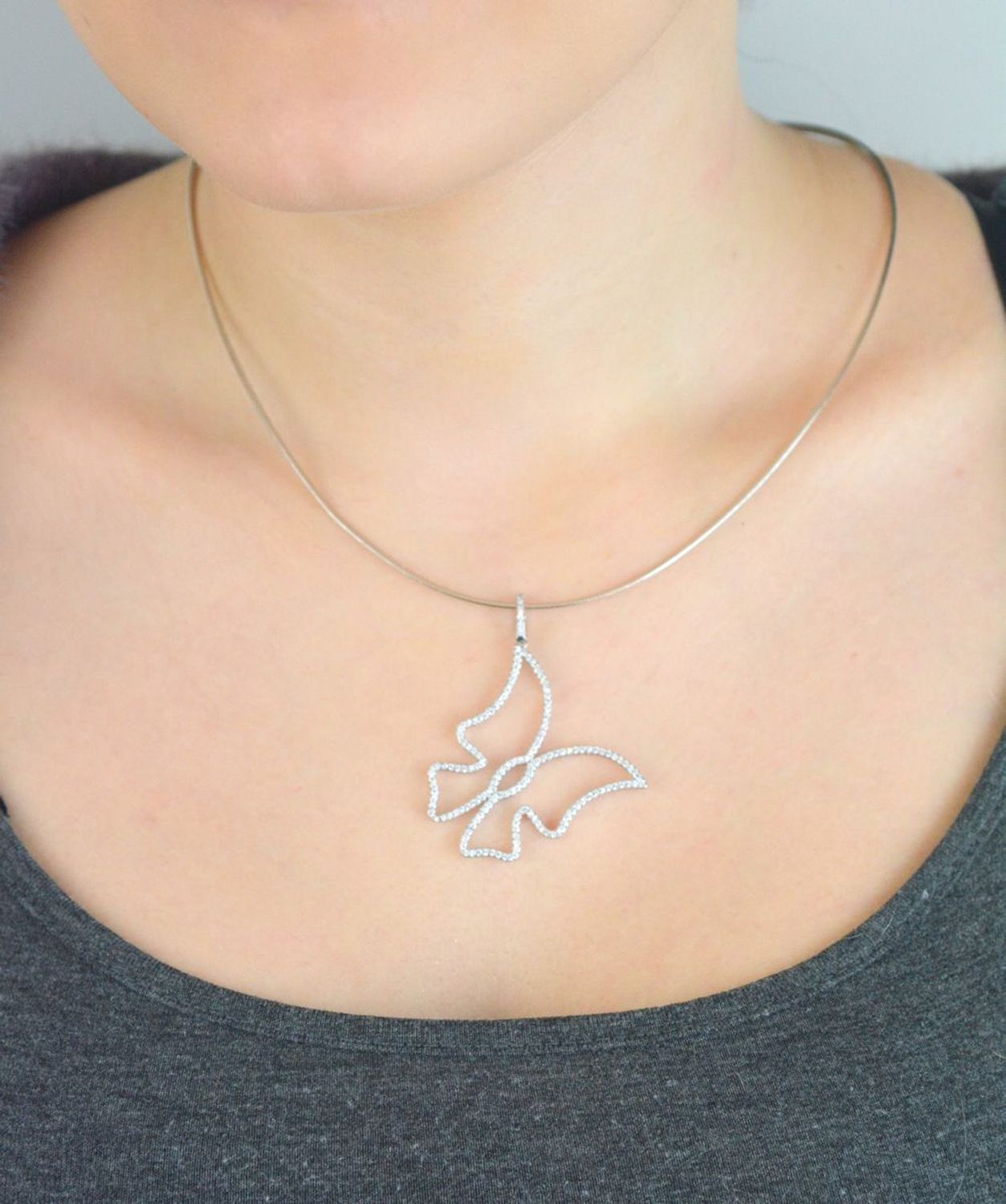 Zawieszka damska srebrna Ag 925 duży motyl z cyrkoniami DIA-ZAW-4635-925.jpg