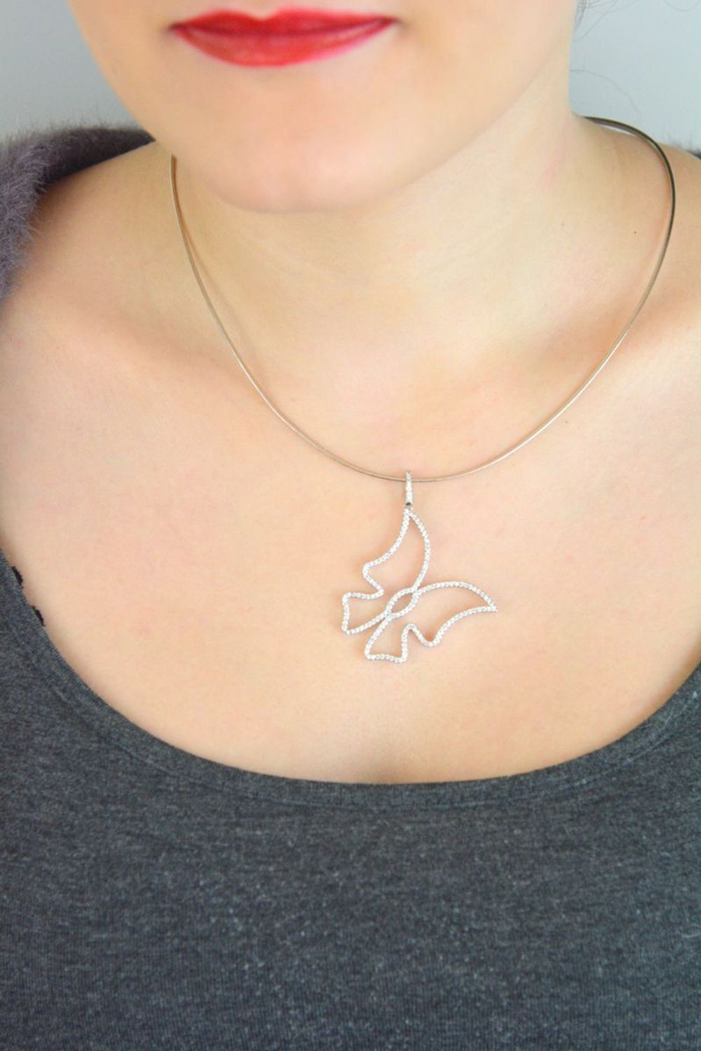 Zawieszka damska srebrna Ag 925 duży motyl z cyrkoniami DIA-ZAW-4635-925.jpg