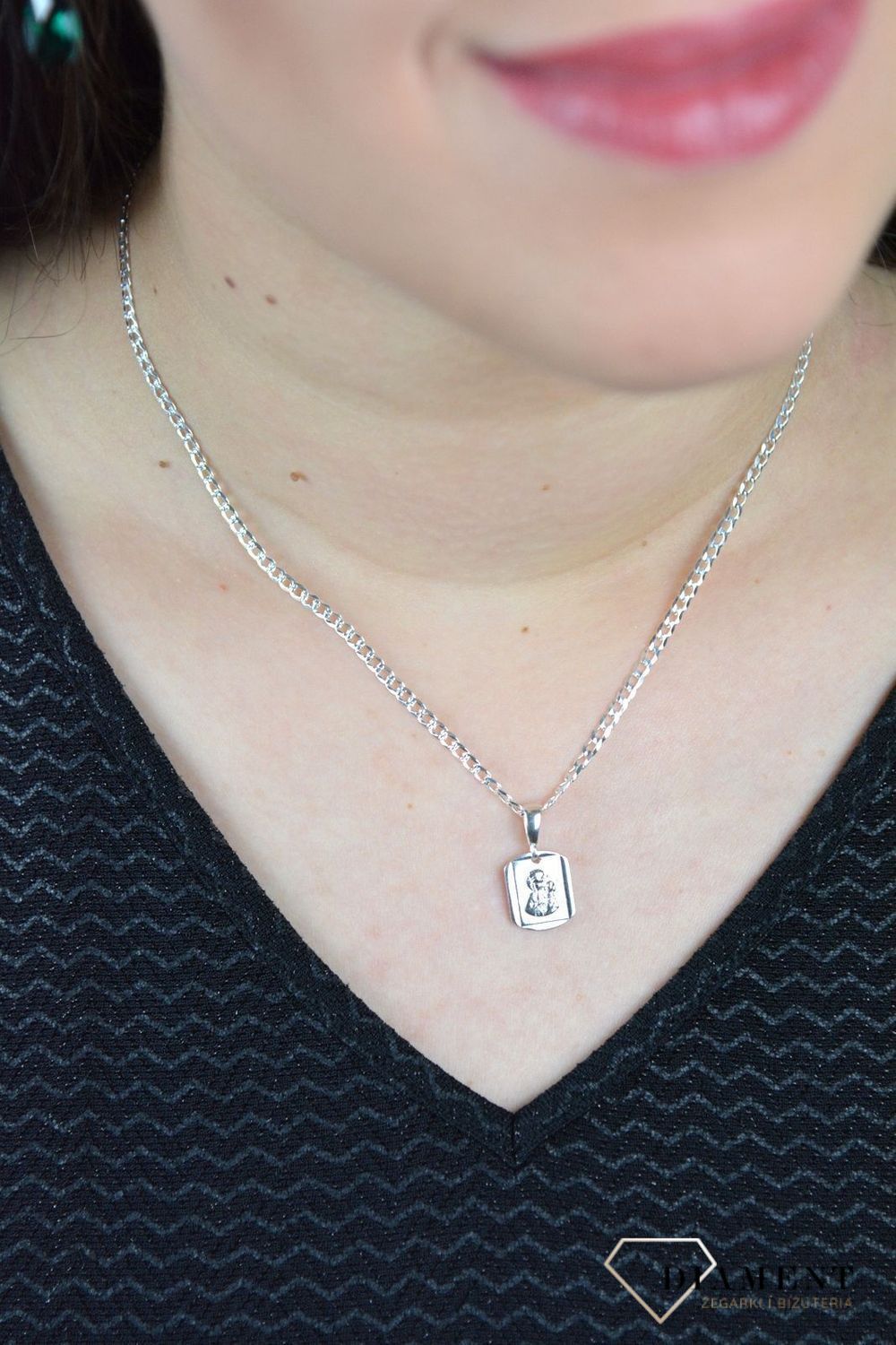 Zawieszka medalik srebrny 'Matka Boska z Dzieciątkiem' DIA-ZAW-4706-925.jpg